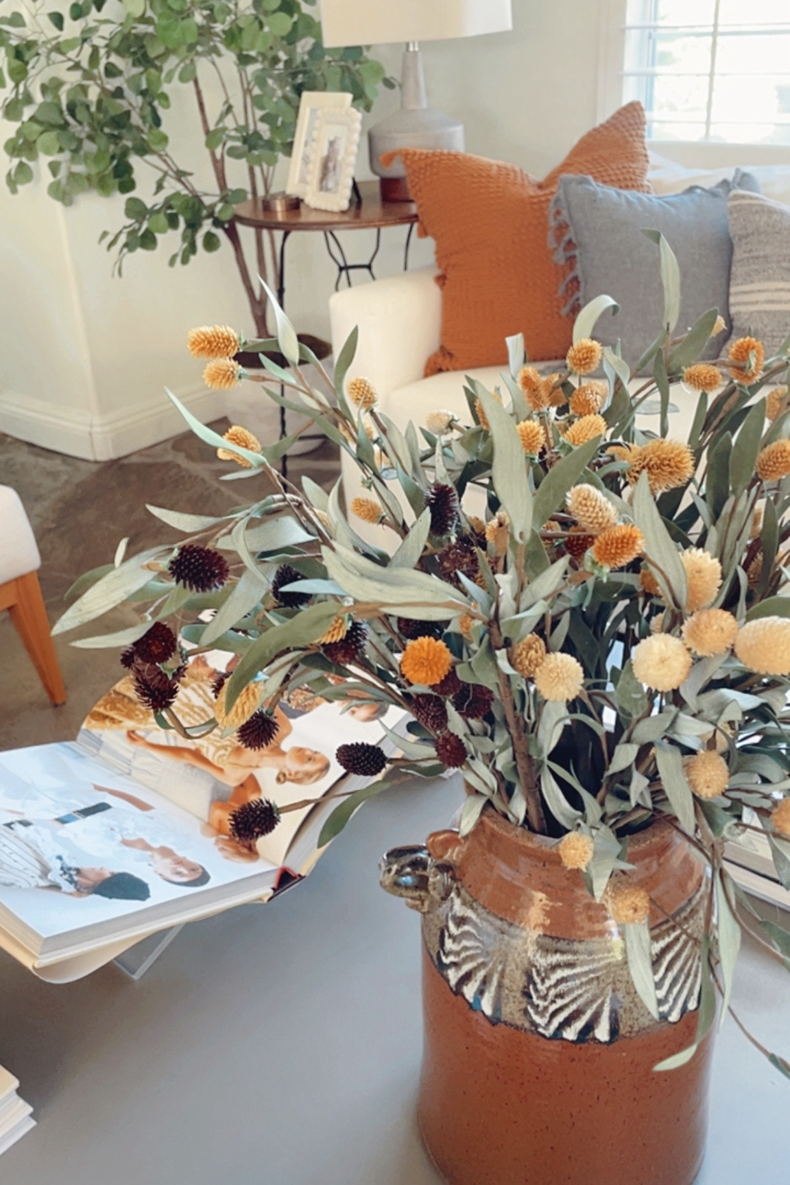 Fall branches are here! 

#falldecor #coffeetabledecor #thistle 

#LTKHome #LTKStyleTip #LTKSeasonal