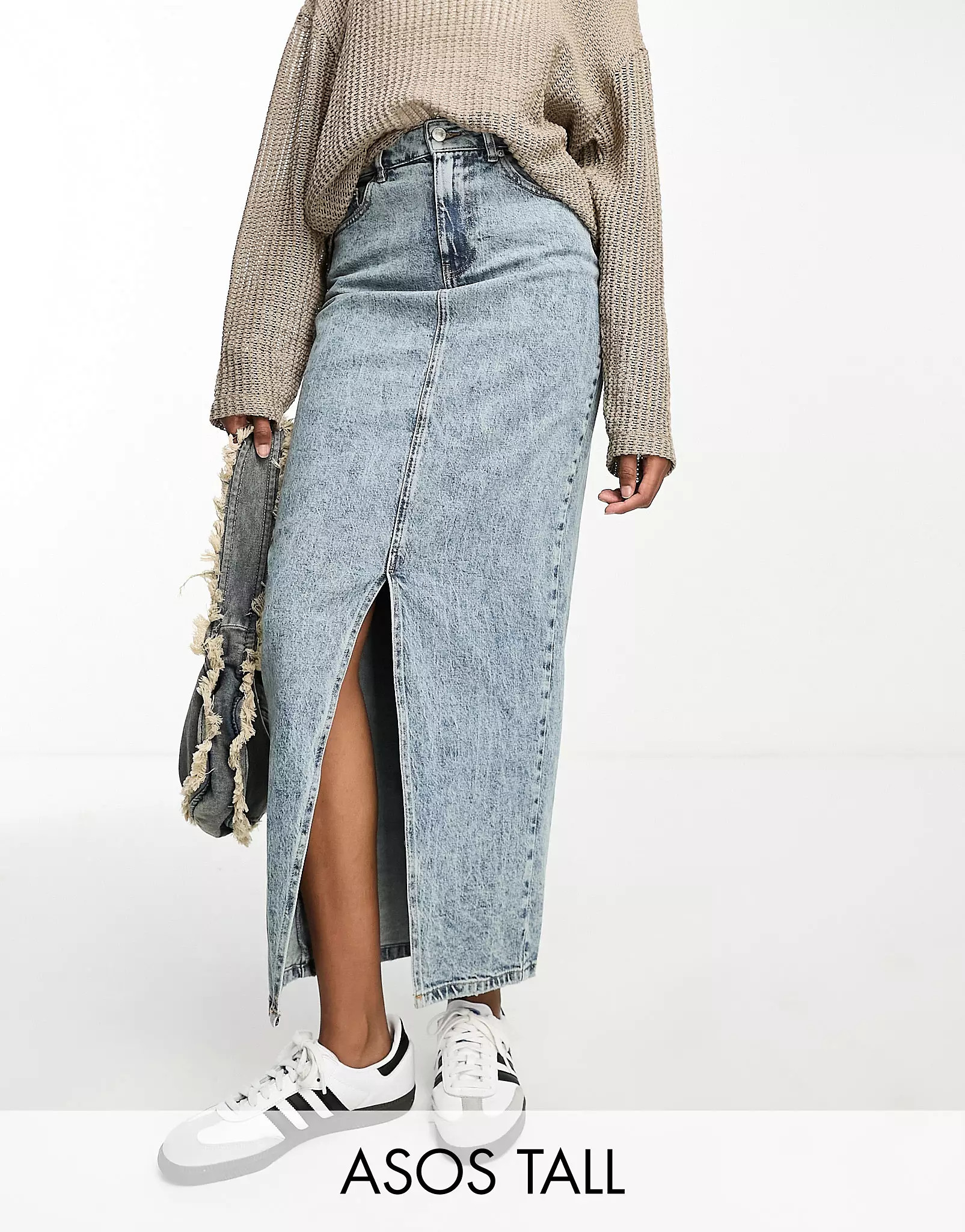 ASOS DESIGN Tall - Denim midi rok met split in de zoom in mid-wash | ASOS (Global)