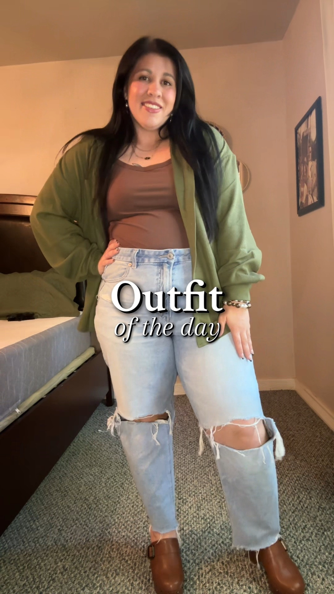 Simple but cute fall outfit. I love this waffle knit button down. It feels like a softer version of a flannel button down, which can sometimes feel a little lumberjack-y. The waffle texture gives it a feminine touch  

#LTKFindsUnder100 #LTKFindsUnder50 #LTKSeasonal