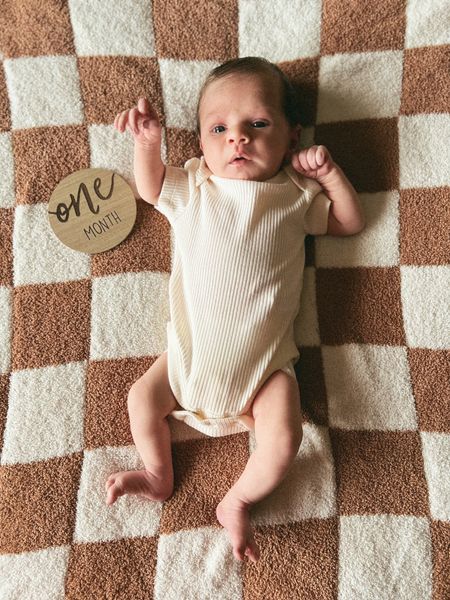 The SOFTEST blanket and the cutest basic ribbed onesie 😍

#LTKkids #LTKbaby #LTKhome