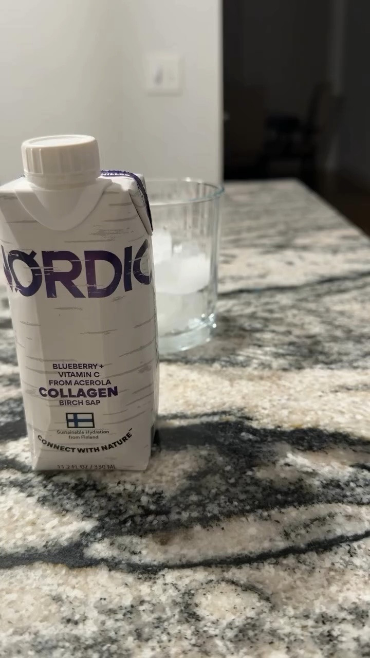 Self-care that fits in the fridge 🤍 @nordnorwick #birchsapwater #selfcaremom #momswhohydrate