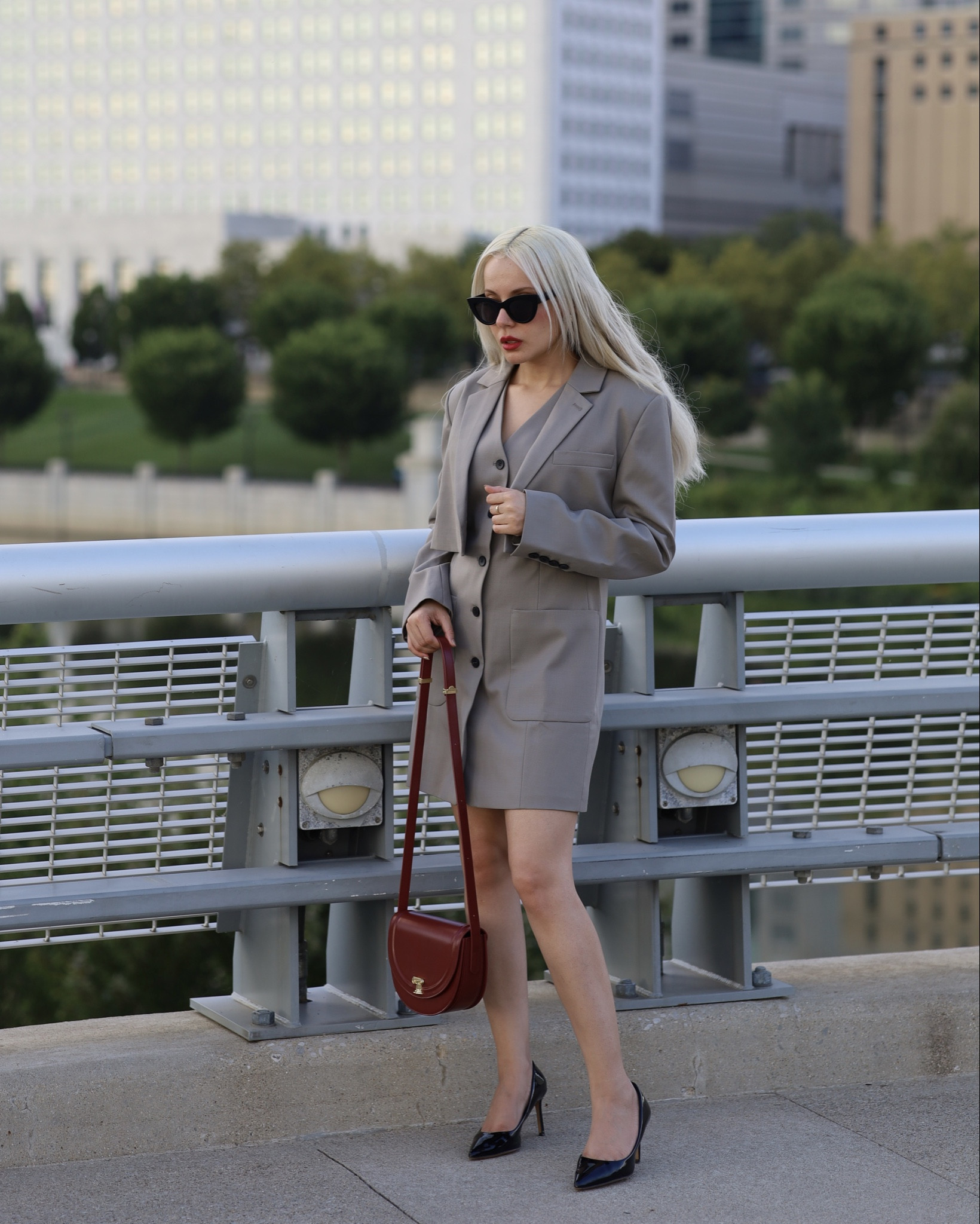 🌆

#LTKBeauty #LTKStyleTip #LTKWorkwear
