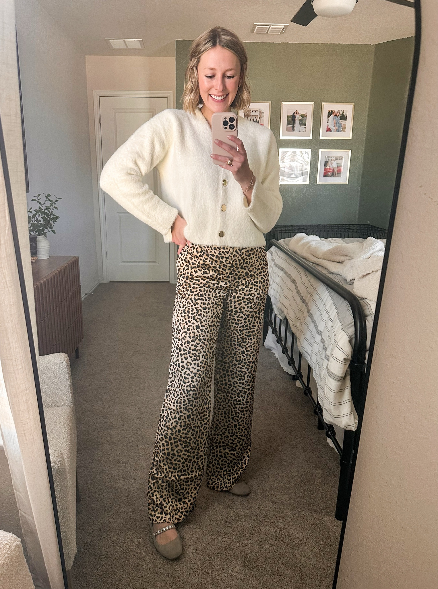 cute workwear look. wearing an xs-long pants and xs sweater! thank you target! 

#LTKSeasonal #LTKFindsUnder50 #LTKStyleTip