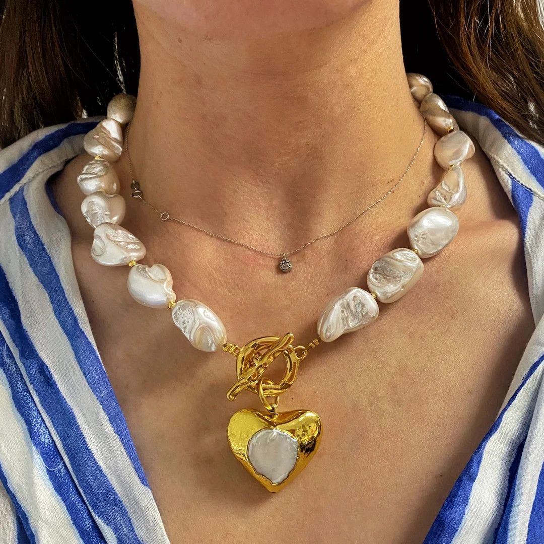 Big faux pearl heart necklace, Irregular shell pearl necklace, large puff heart pendant necklace,... | Etsy (US)