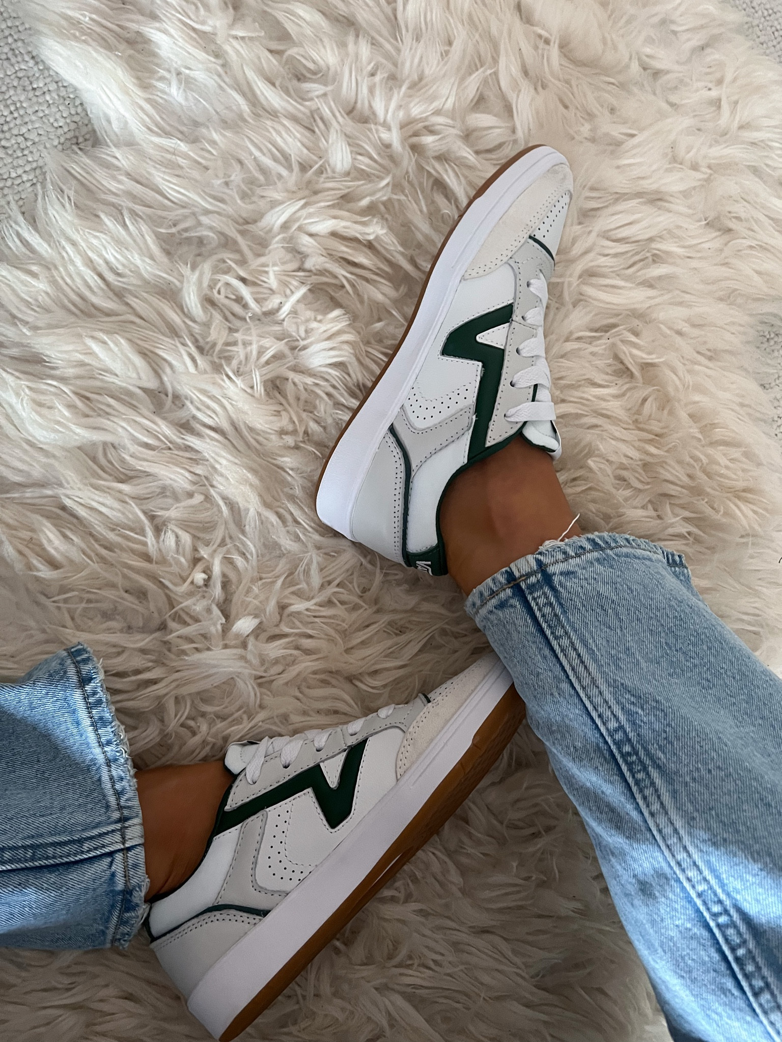 Sneaker szn 

#LTKunder50 #LTKeurope #LTKshoecrush