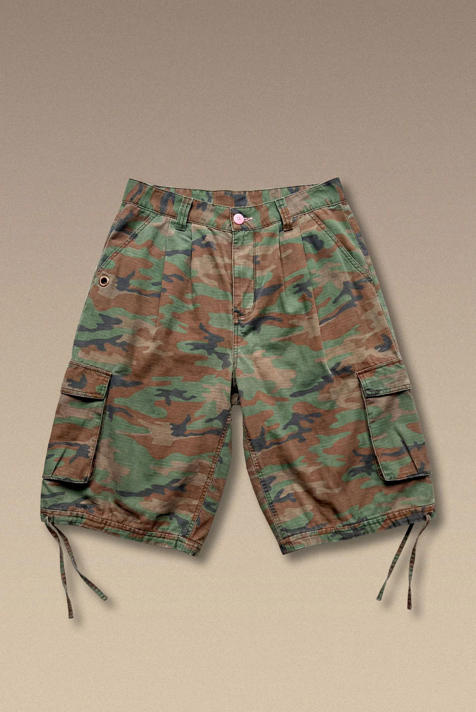 BAGGY CAMO SHORT | Elwood Clothing