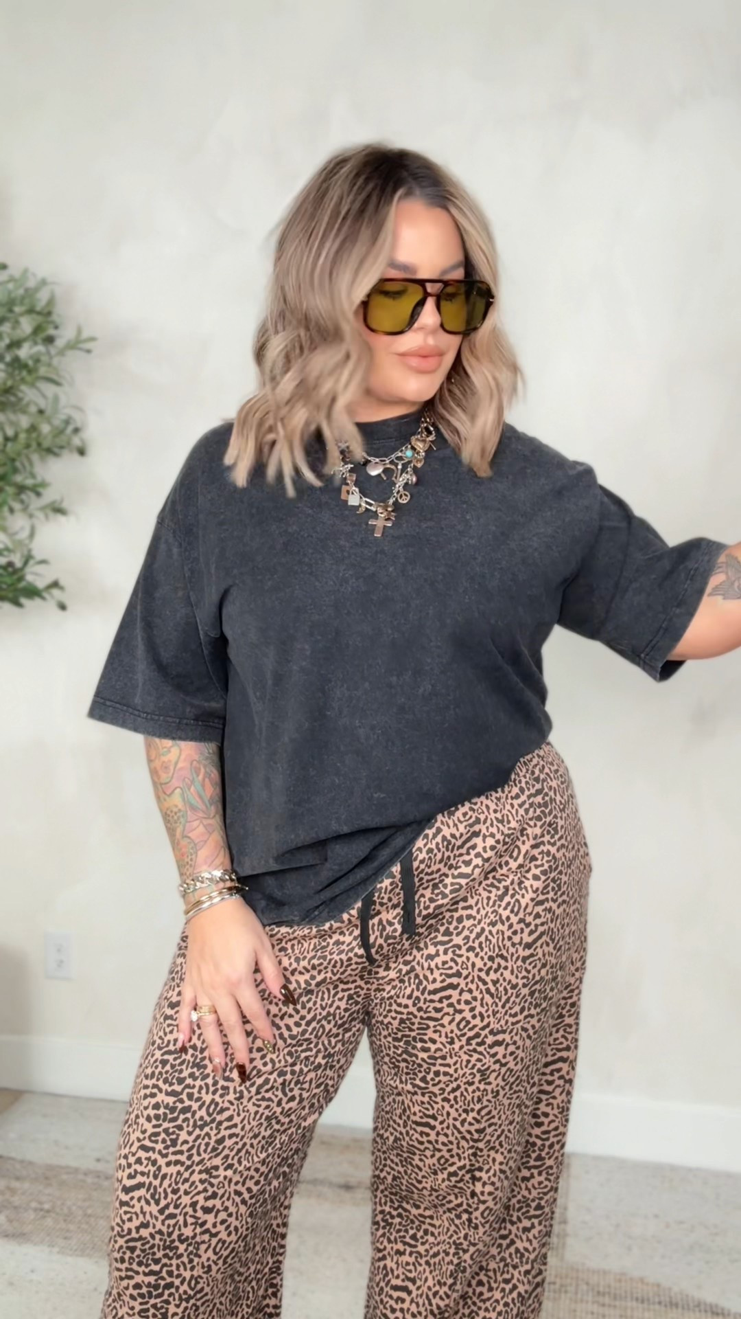 Top xl 
Pants xl 
#amazon #edgy #freepeople 

#LTKMidsize #LTKFindsUnder50 #LTKFindsUnder100