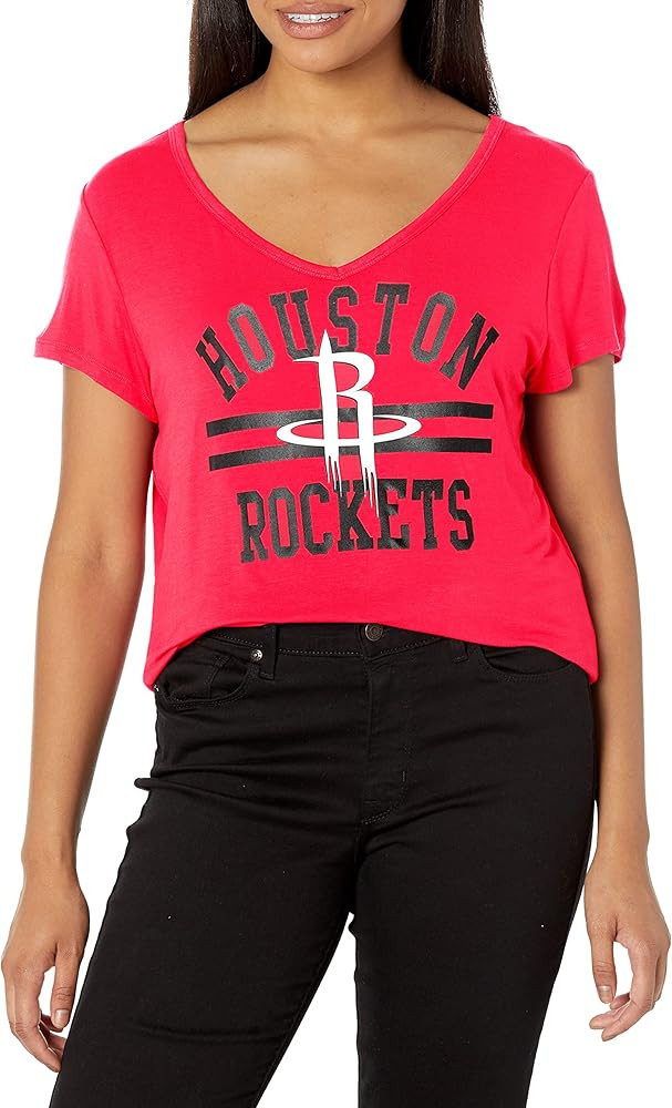 Ultra Game NBA Women's Relaxed Short Sleeve T-Shirt | Amazon (US)