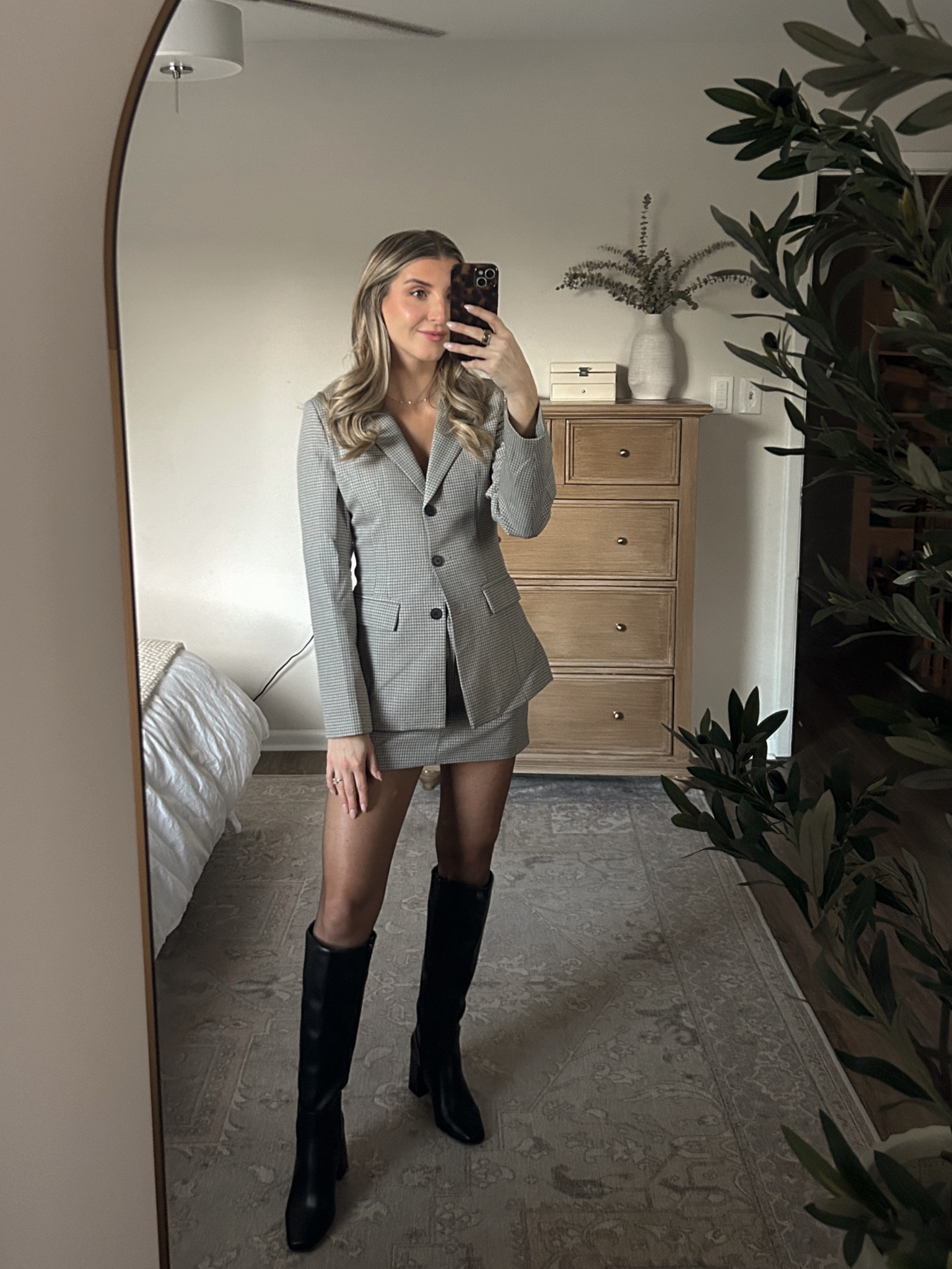 Holiday Party Outfit 🤍Size CS in Blazer & Mini Skirt 

#LTKFindsUnder100 #LTKHoliday #LTKStyleTip