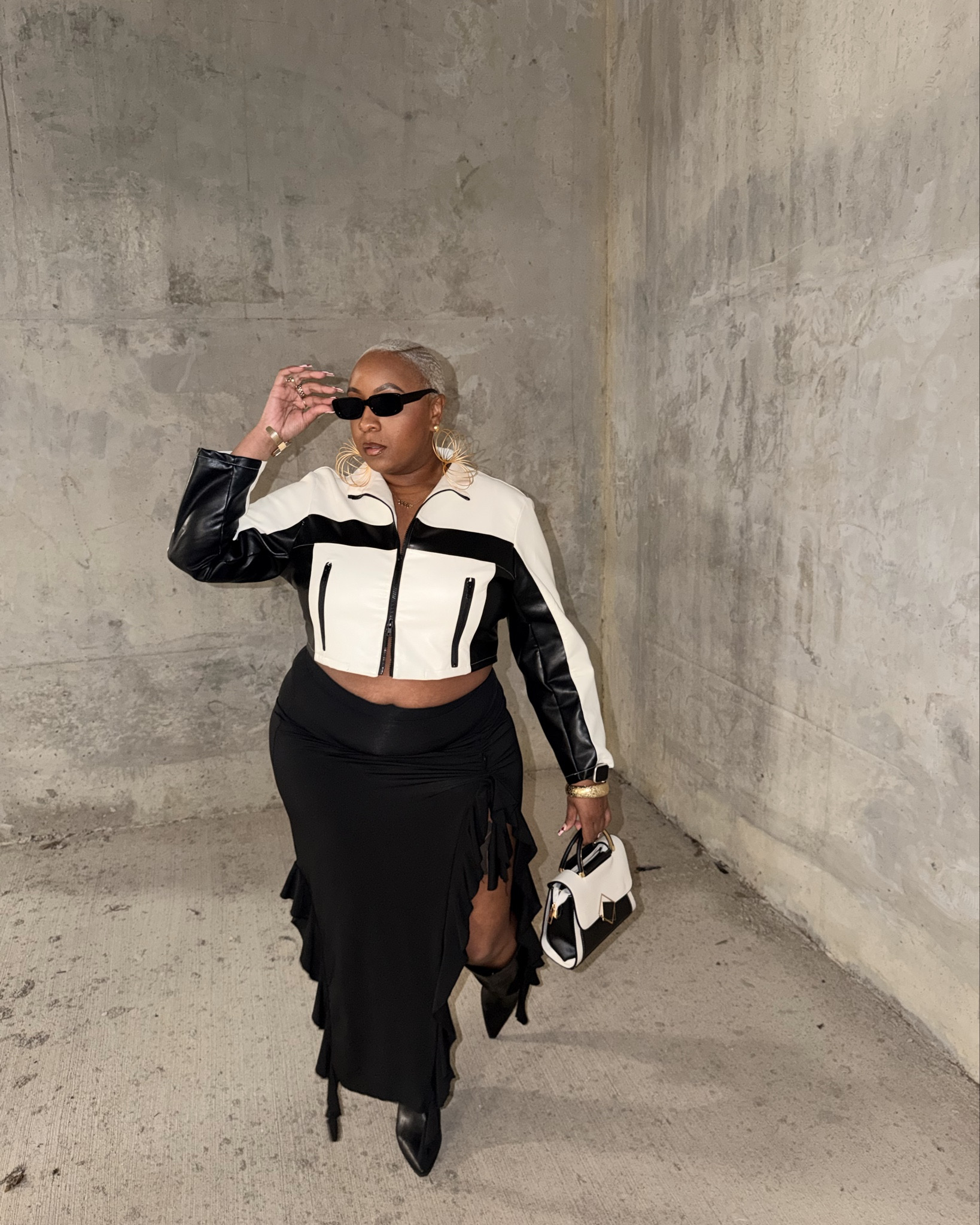 Just an OOTD Moment 

#LTKootd #LTKPlusSize #LTKdayinmylife