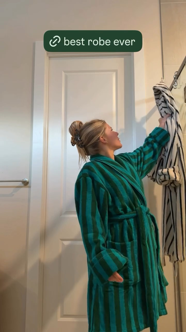 @Brooklinen super plush robes are elite! And it’s on sale right now!

#LTKBump #LTKselfcare #LTKSaleAlert