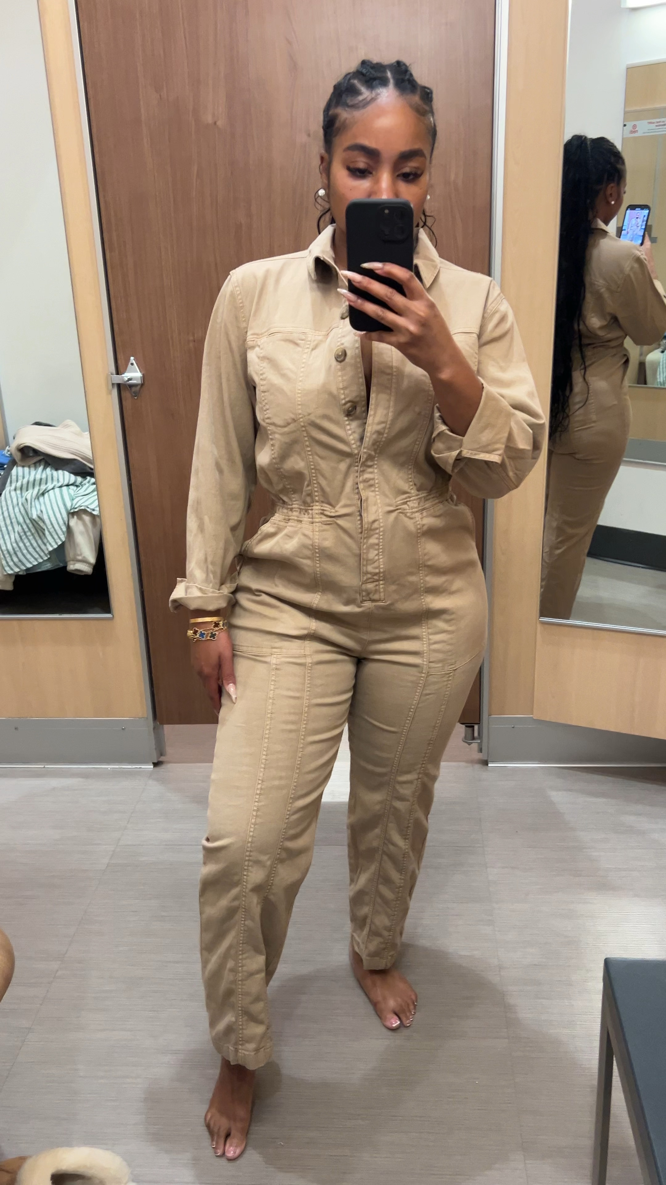 Tried on this jumpsuit I’ve been eyeing and it’s definitely a winner for my spring staples! Pairing her with some mules and clogs! 

#LTKSeasonal #LTKstyletip #LTKfindsunder50