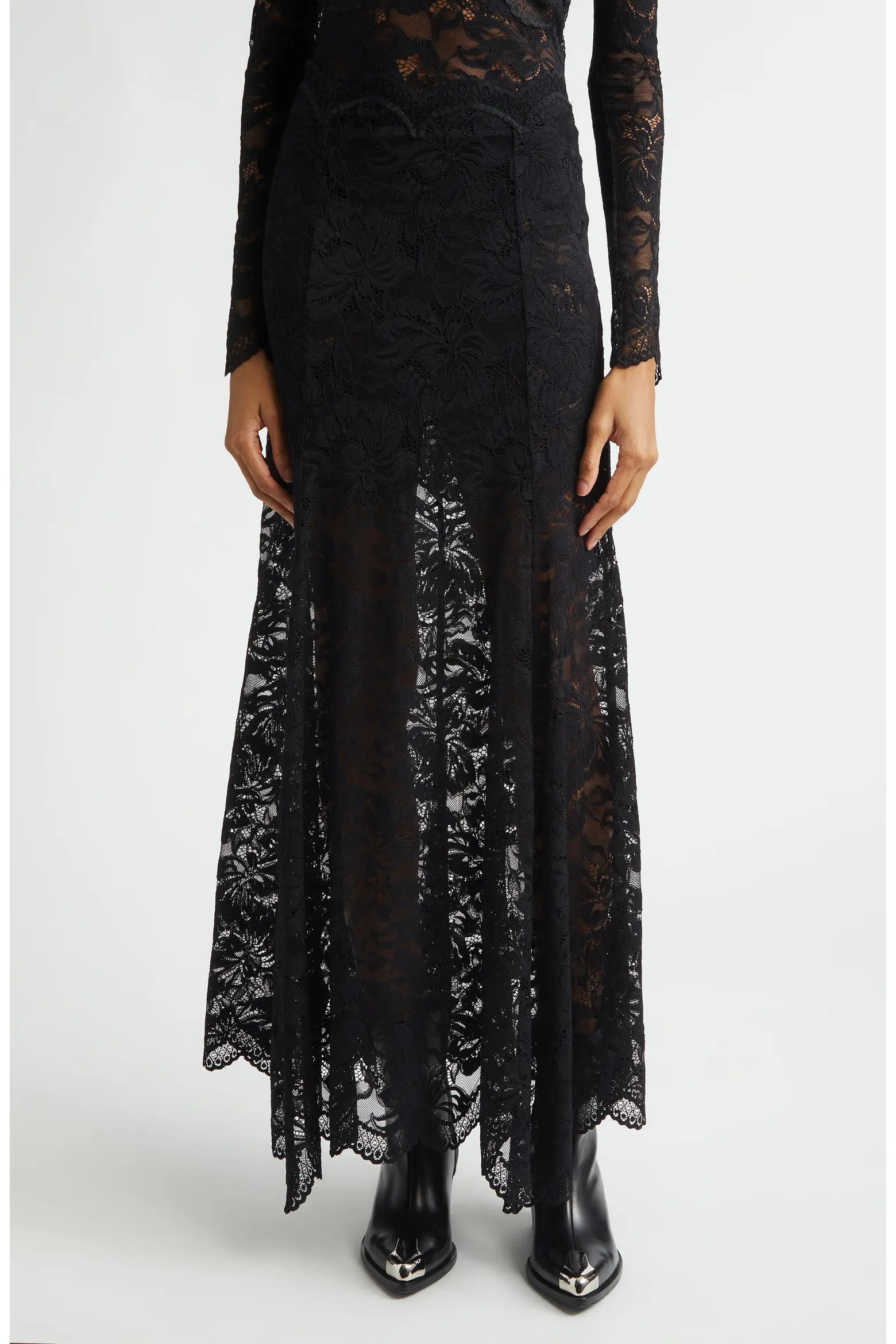 Rabanne Scalloped Lace Maxi Skirt (Women) | Nordstrom | Nordstrom