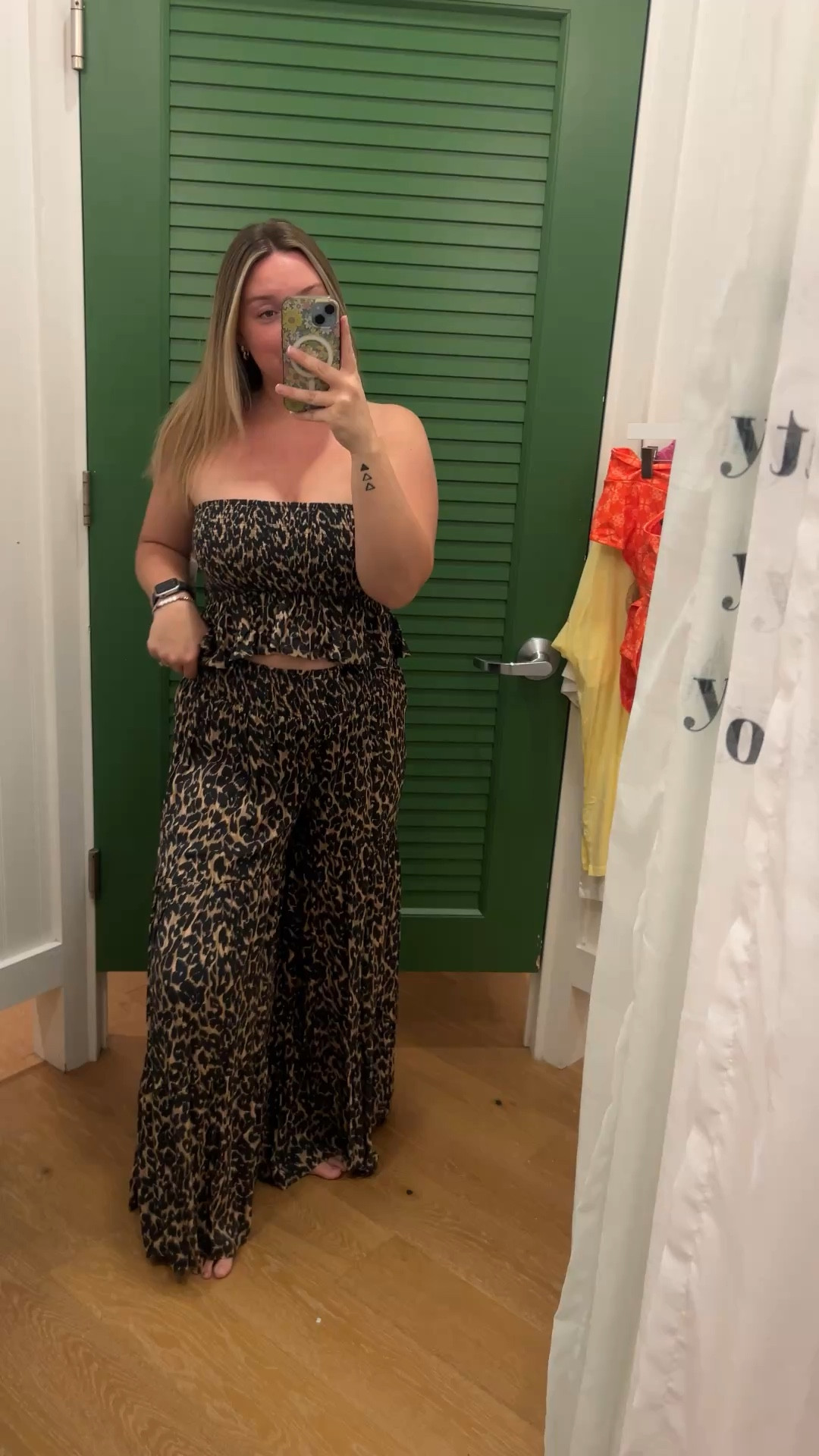 Aerie party pats and tube top matching set @Aerie  wearing a size medium in both top and bottom 