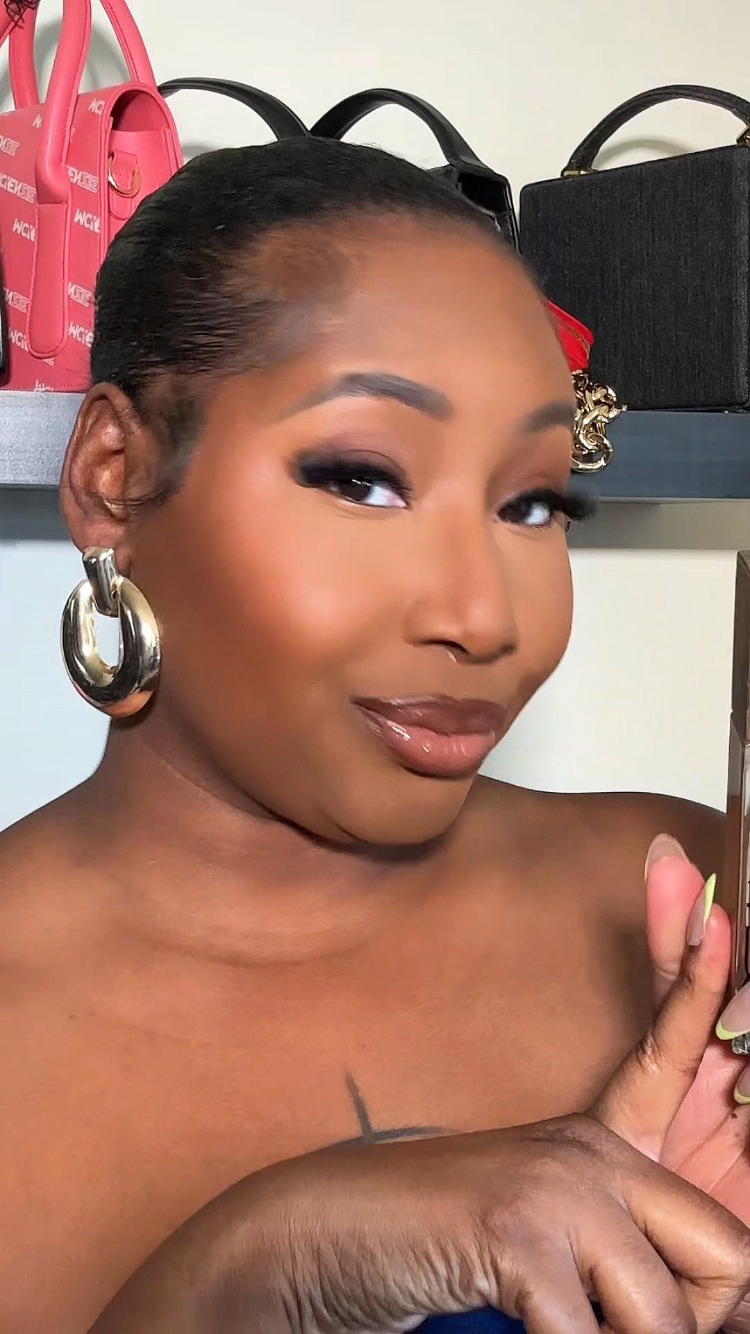 THE BEST FOUNDATION FOR WOMEN OF COLOR !