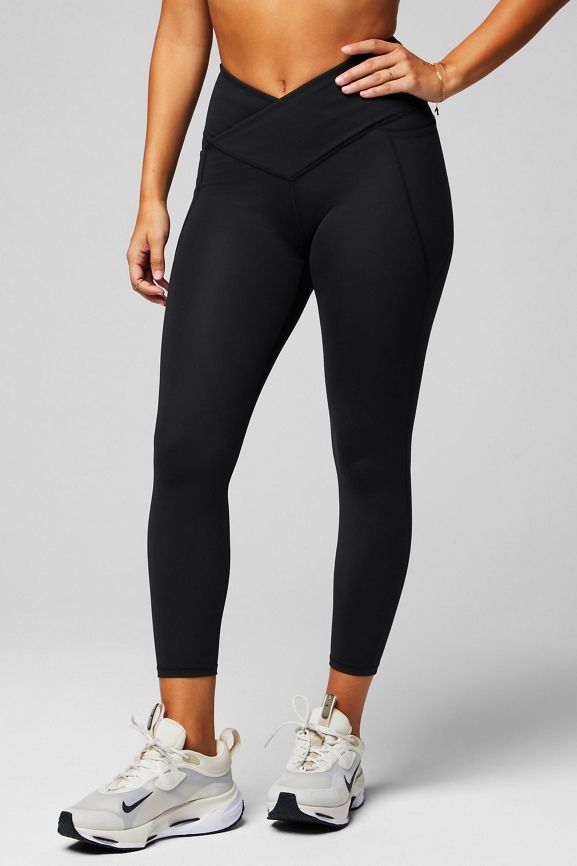 High-Waisted Oasis Crossover 7/8 Legging | Fabletics - North America