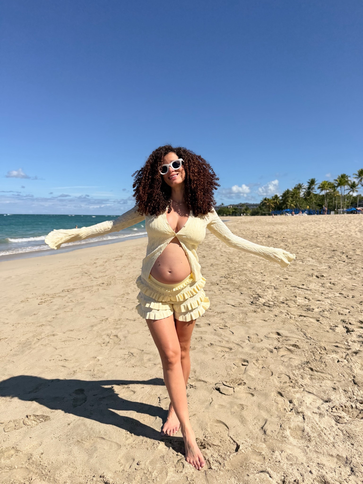 Meshki set 💗 #vacationoutfit #babymoon 