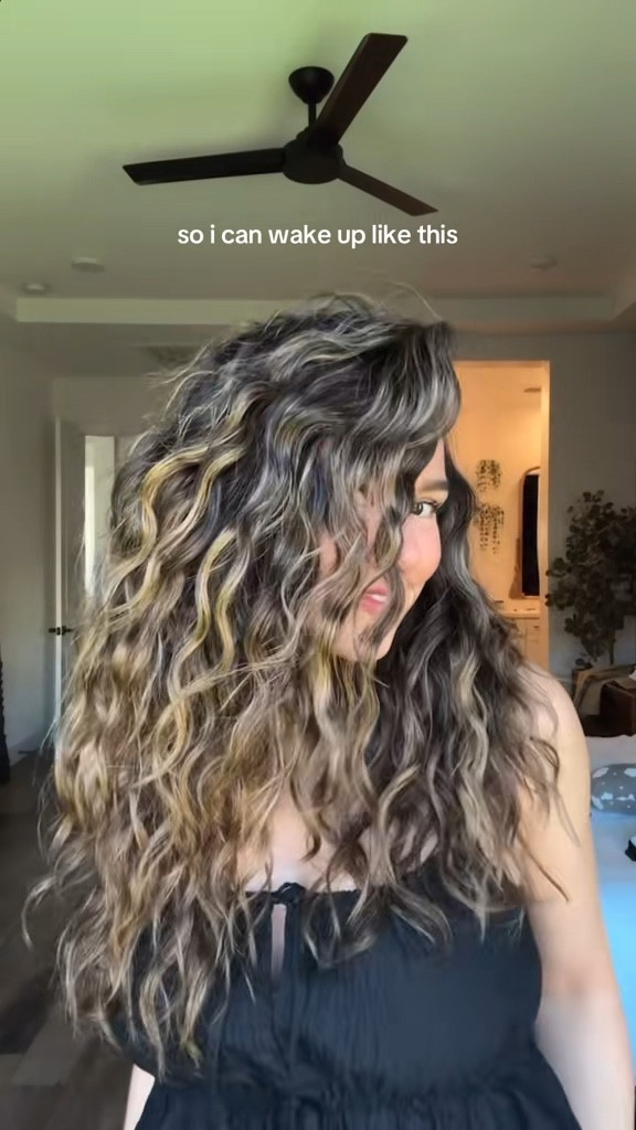 products i use for these heatless waves 🫶

#LTKStyleTip #LTKBeauty