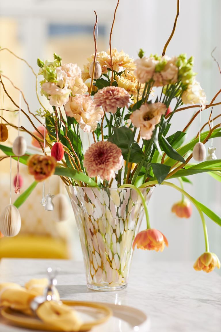 Glass Vase - Light pink/patterned - Home All | H&M US | H&M (US + CA)