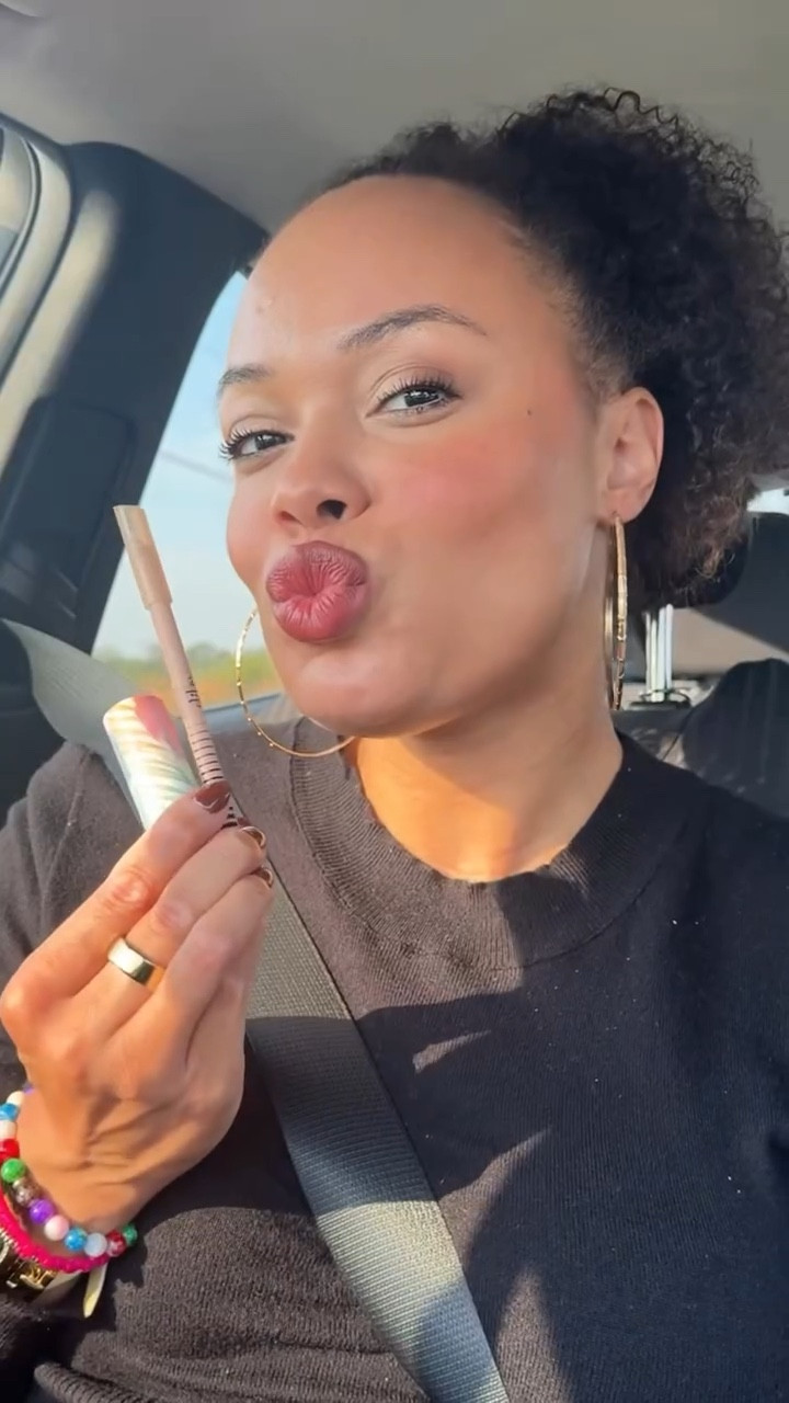 Just discovered this lip combo & it’s so pretty 💕 

💋@DIBSBeauty No Pressure Lip Liner in 
Debrief
💄@dollartree B-Pure Lipstick in Spiced Almond

#JessicasBeautyBlog_ 

#lipstickoftheday #highlowlipcombo #beautyonabudget #dibsbeauty #dollartreemakeup

#LTKStyleTip #LTKBeauty #LTKMidsize