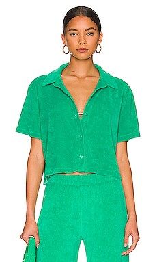 MONROW Cropped Terrycloth Vacation Shirt in Peacock Green from Revolve.com | Revolve Clothing (Global)