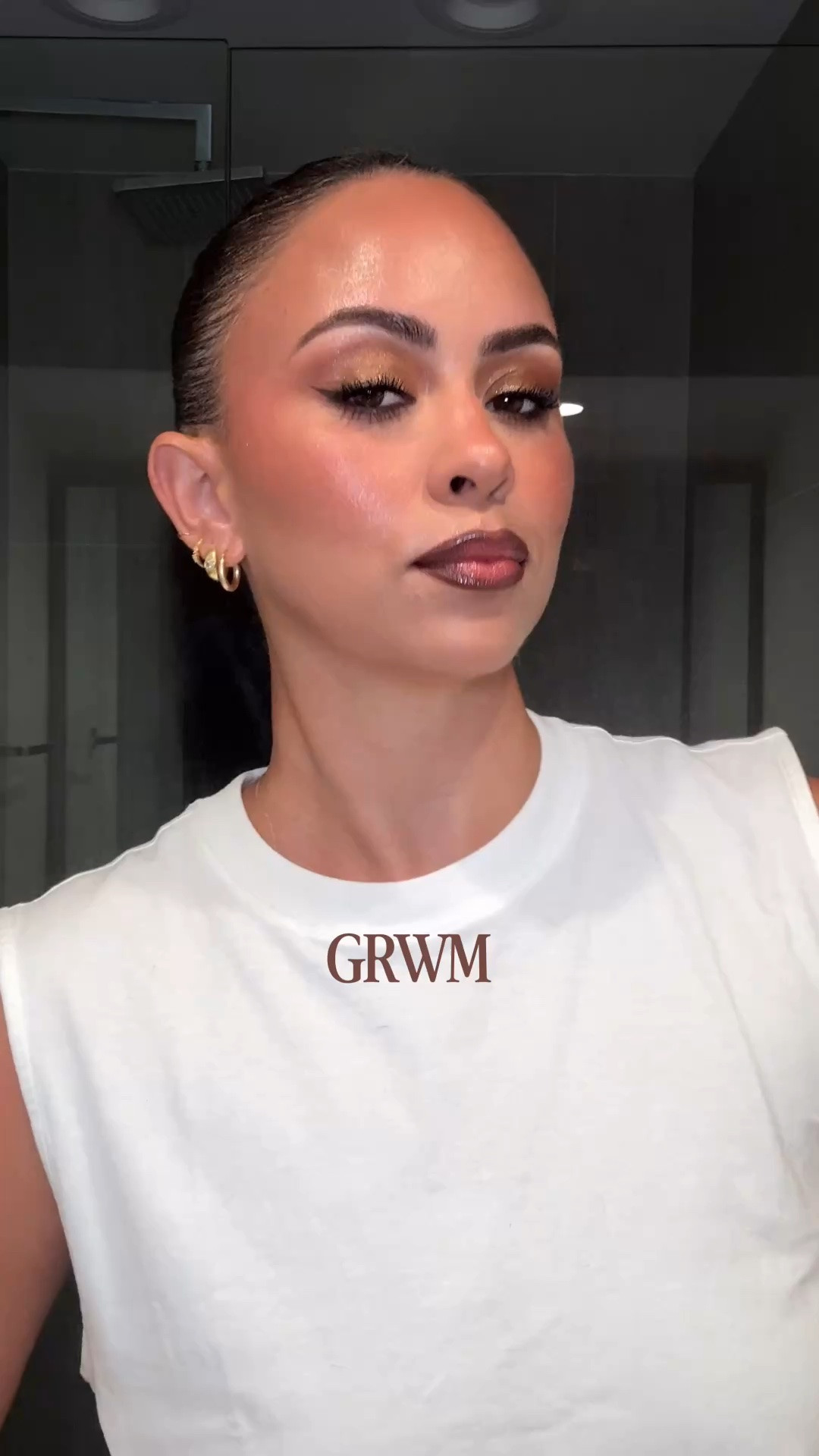 SKIN TINT : 6N
LIP STAIN : WARM BROWN
LIPSTICK : SIERRA

#LTKBeauty #LTKgrwm #LTKmomlife