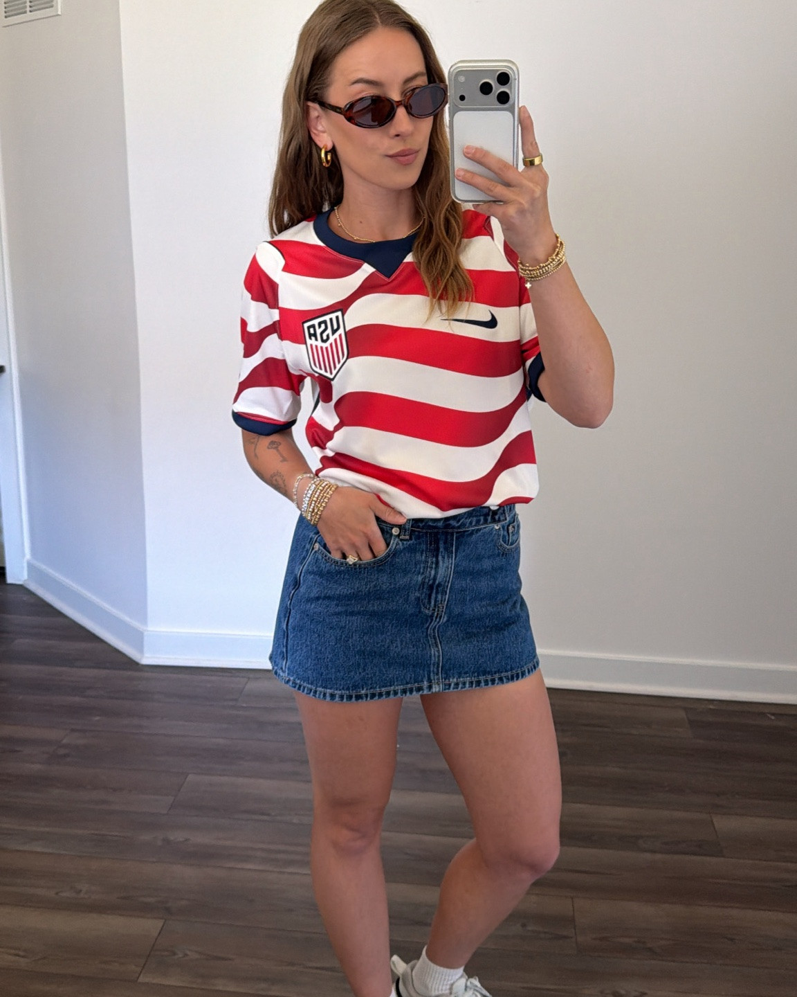 6/4/26 Sporty Chic Summer Games Outfit @nike #teamnike #ad

My take on styling the World Championship Nike Home Jersey in a sporty-chic way 🤍 I went with a men’s small for that slightly oversized but still flattering fit. Such a fun piece to style for the summer games. Everything is linked here ✨

#LTKootd #LTKSeasonal