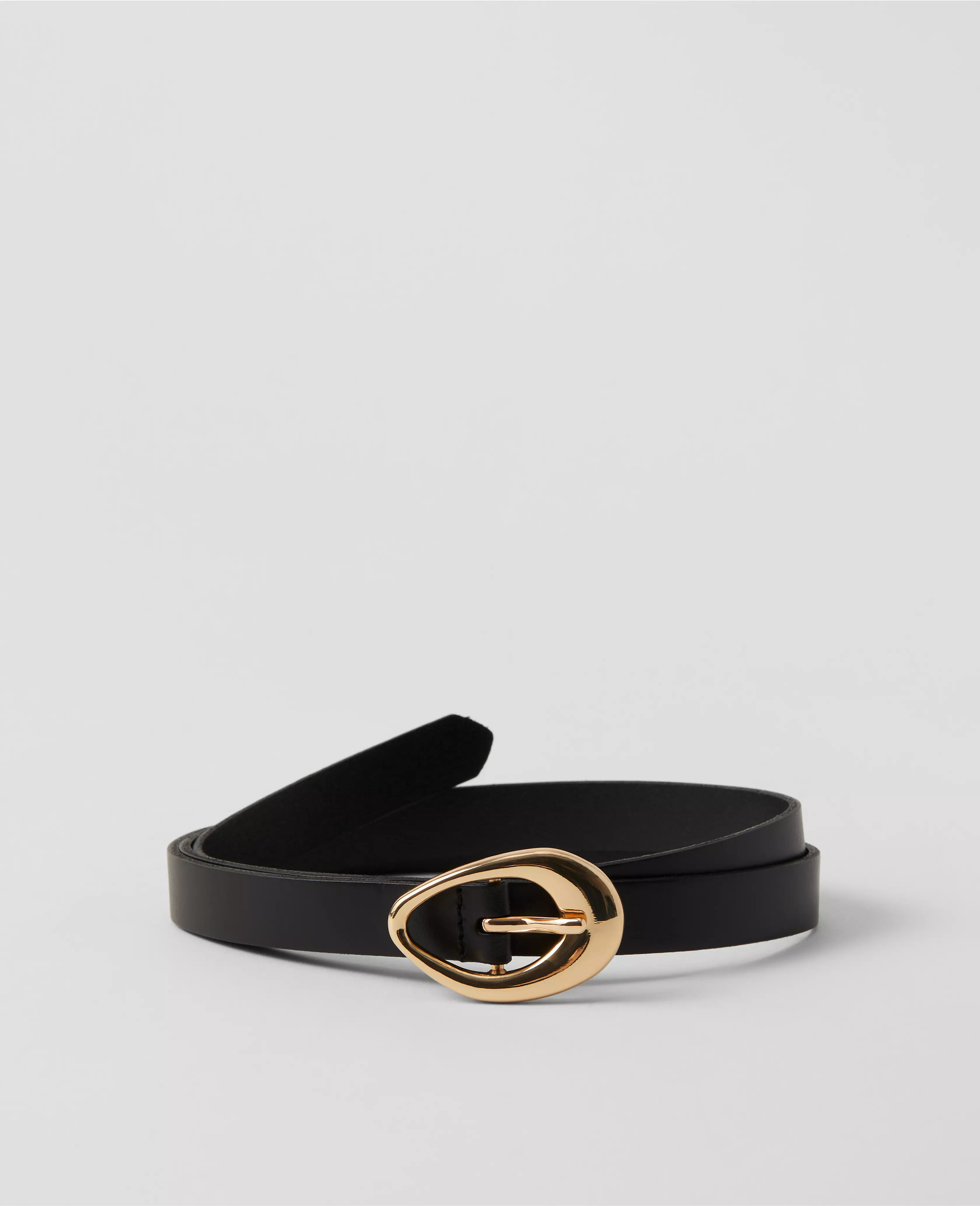 Leather Textured Buckle Belt | Ann Taylor