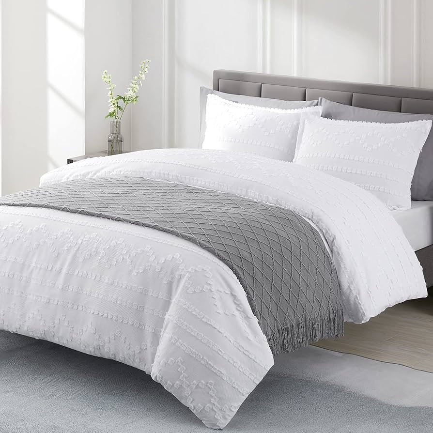 BOURINA Throw Blanket Textured Solid Soft Sofa Throw Couch Cover Knitted Decorative Blanket, 50"x... | Amazon (US)