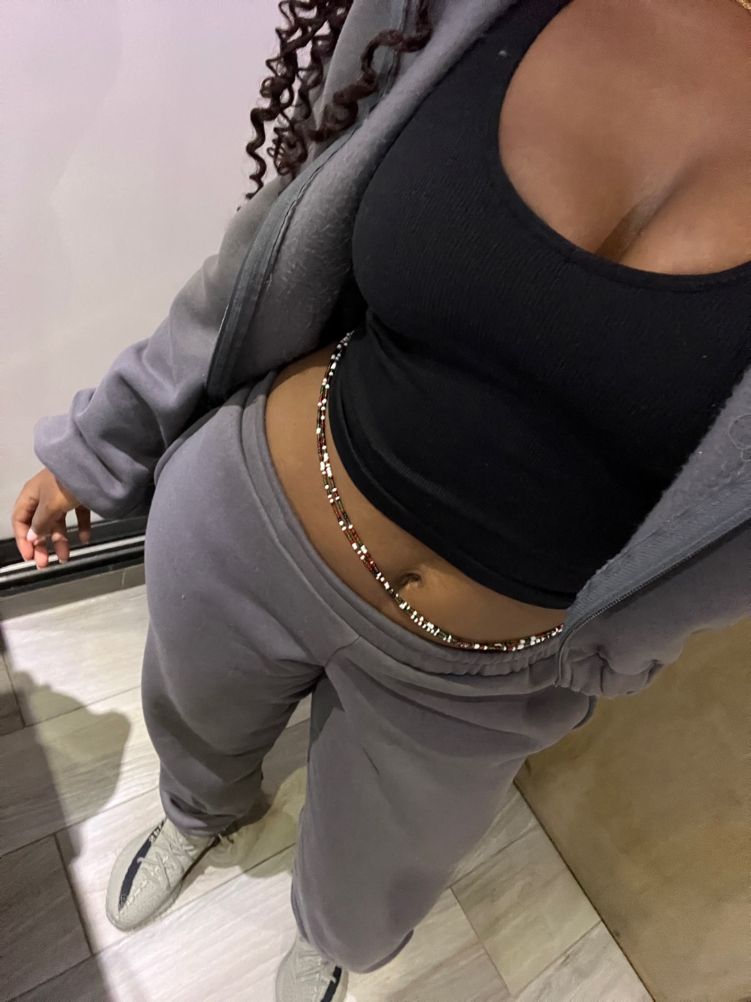 airport fit  to go to Morocco ✈️ 

This tracksuit was super warm and comfortable! can’t go wrong with a boohoo tracksuit 😌

Top is from Primark but I have linked similar products 

#LTKstyletip #LTKtravel #LTKHoliday