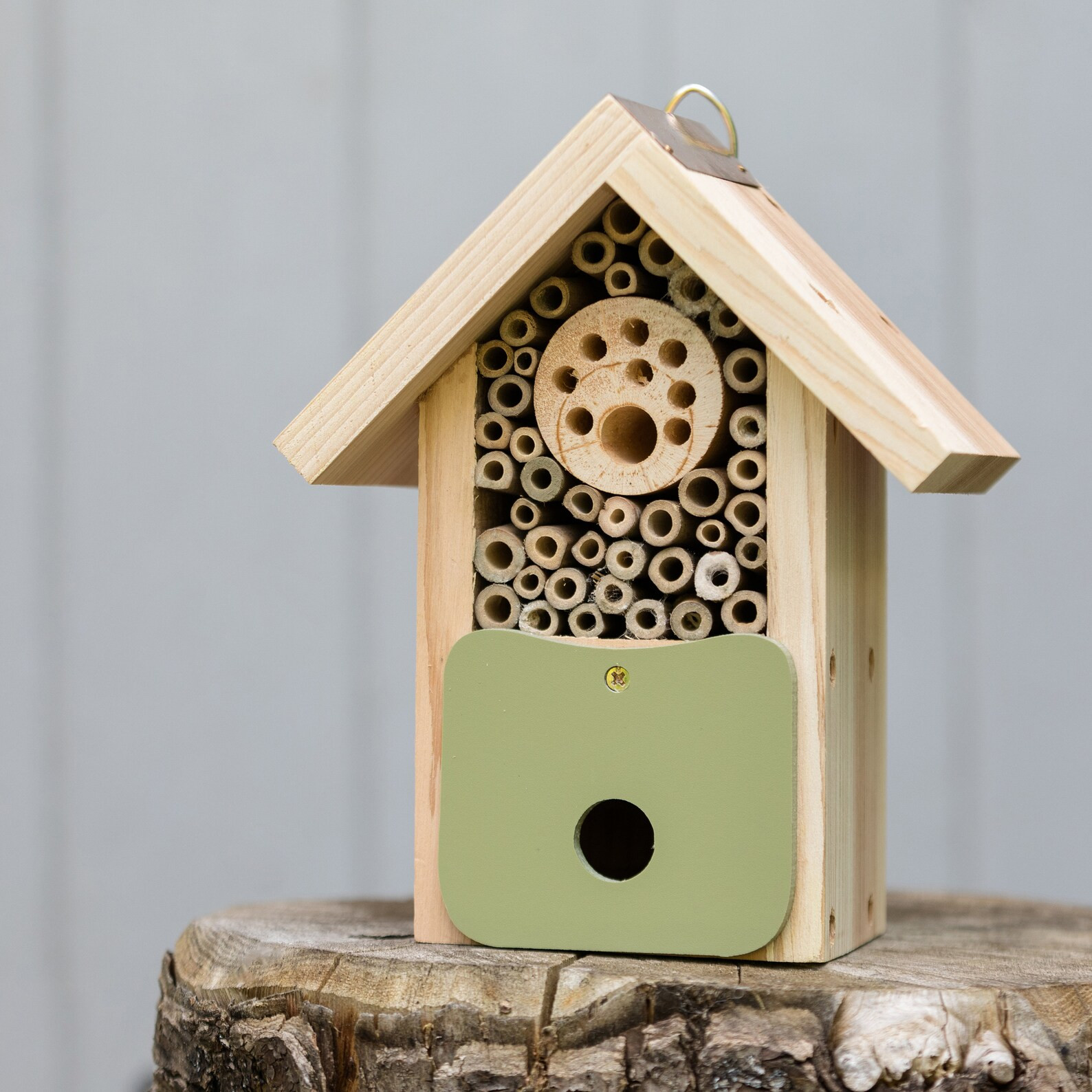 Garden Bee Barn Stylish Gardener Gifts Garden Gift for Him - Etsy | Etsy (US)