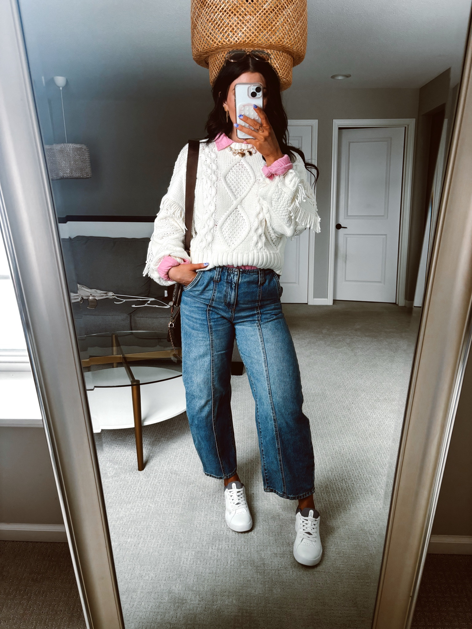 The perfect Valentine’s Day outfit for all the neutral lovers out there! I love the subtle pop of pink to spice up this neutral look! Wearing a medium in the tops and 6 in the jeans! 

#LTKStyleTip #LTKFindsUnder50 #LTKSeasonal