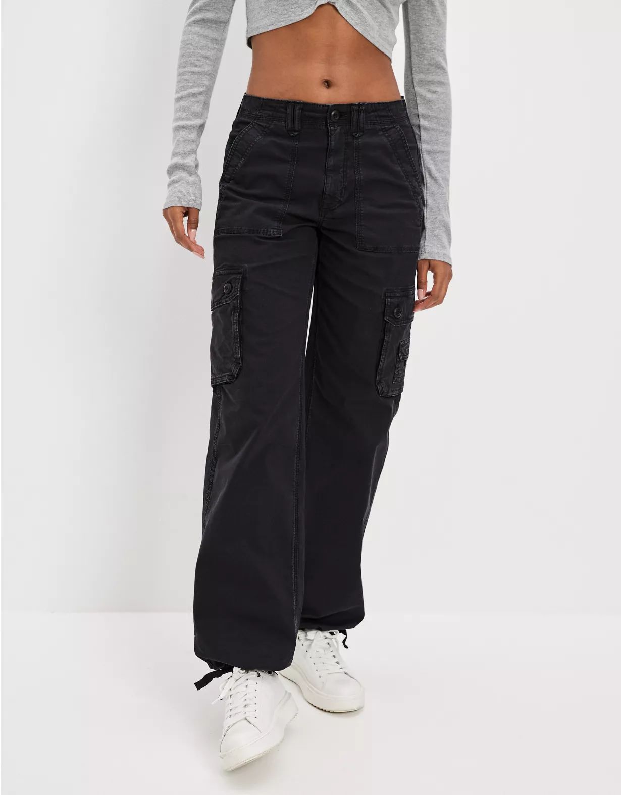 AE Snappy Stretch Baggy Cargo Jogger | American Eagle Outfitters (US & CA)