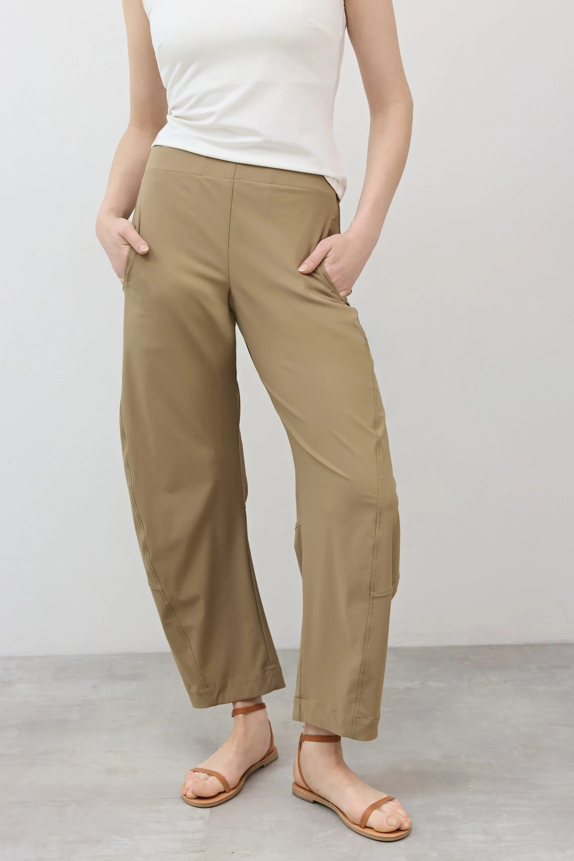 The On The Loose Work Pants | Ruti
