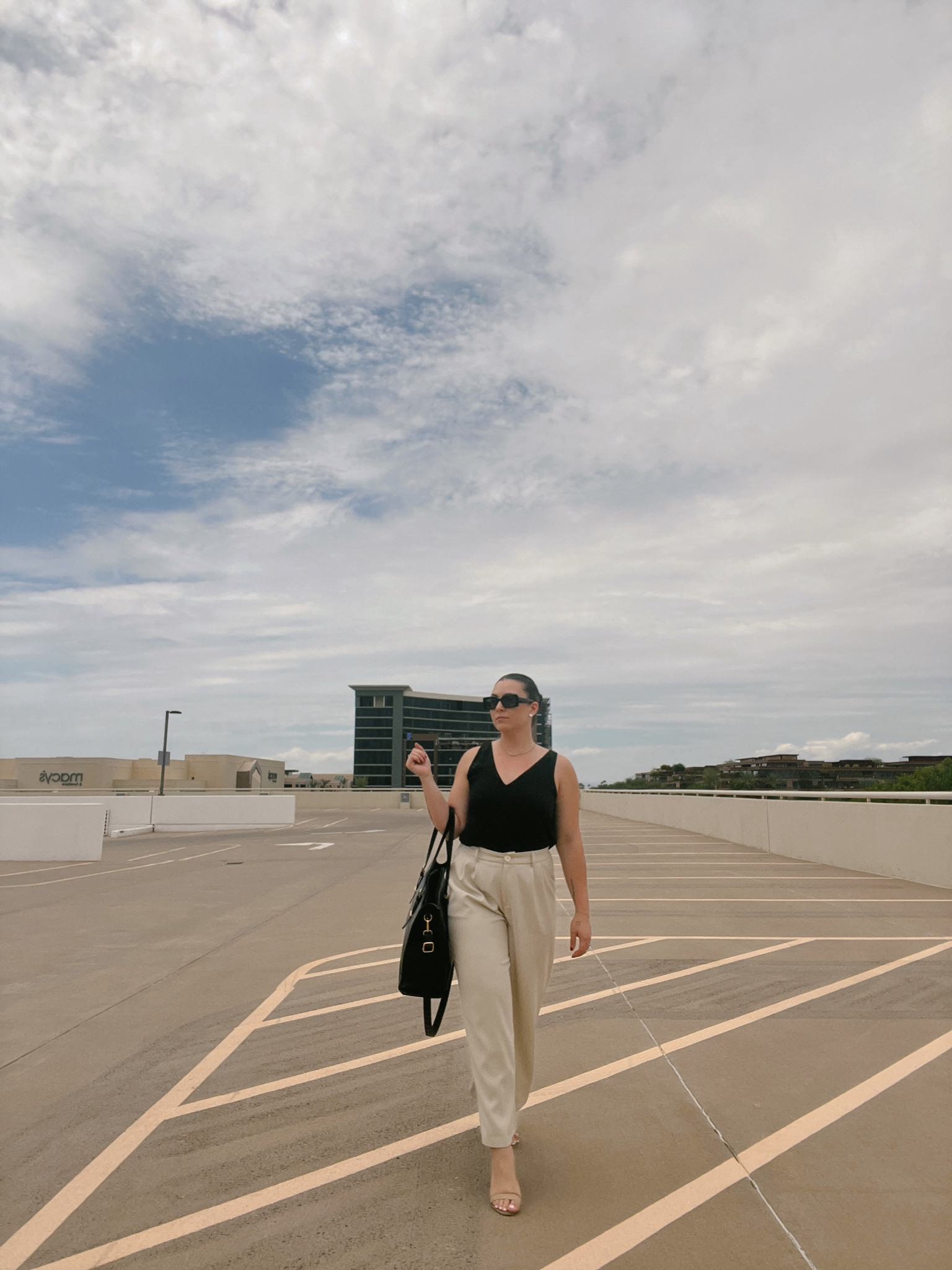 Monday motivation is served best with a Lewk for my corporate girlies! 🫶🏻💼👩🏻‍💻

#LTKstyletip #LTKunder50 #LTKworkwear