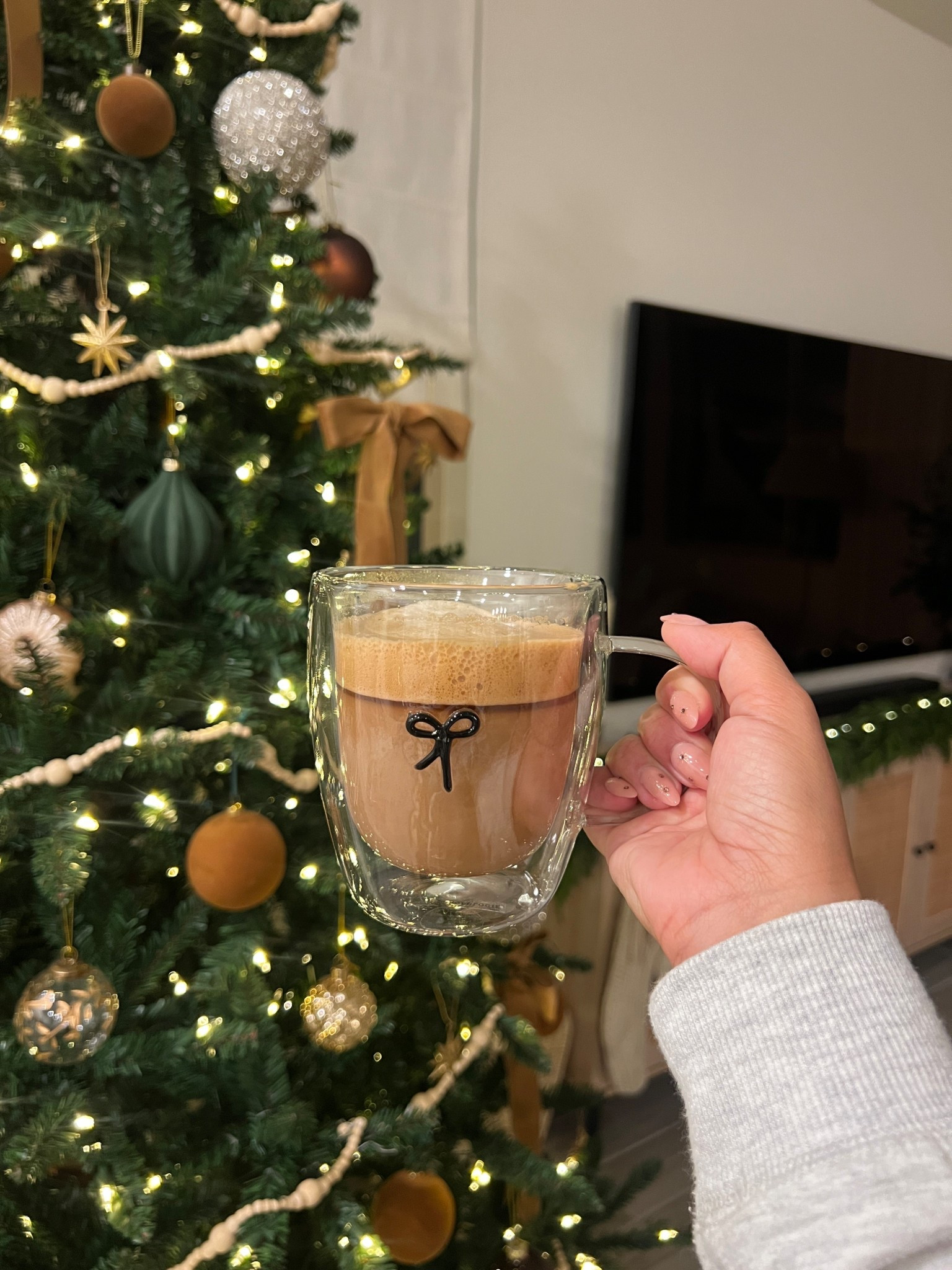 This mug!! 🎀☕️

#LTKGiftGuide #LTKHoliday