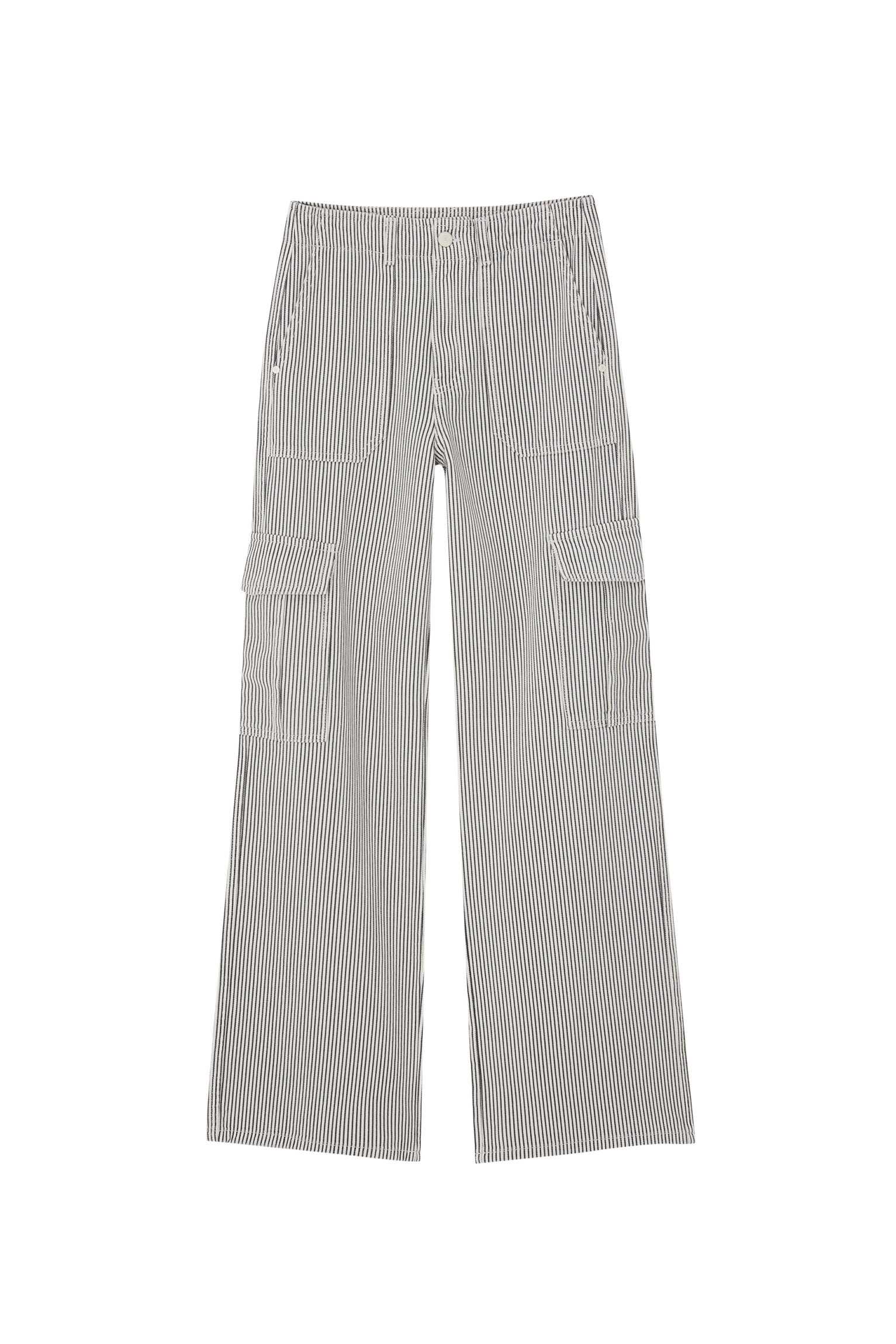 Printed cargo trousers | PULL and BEAR UK