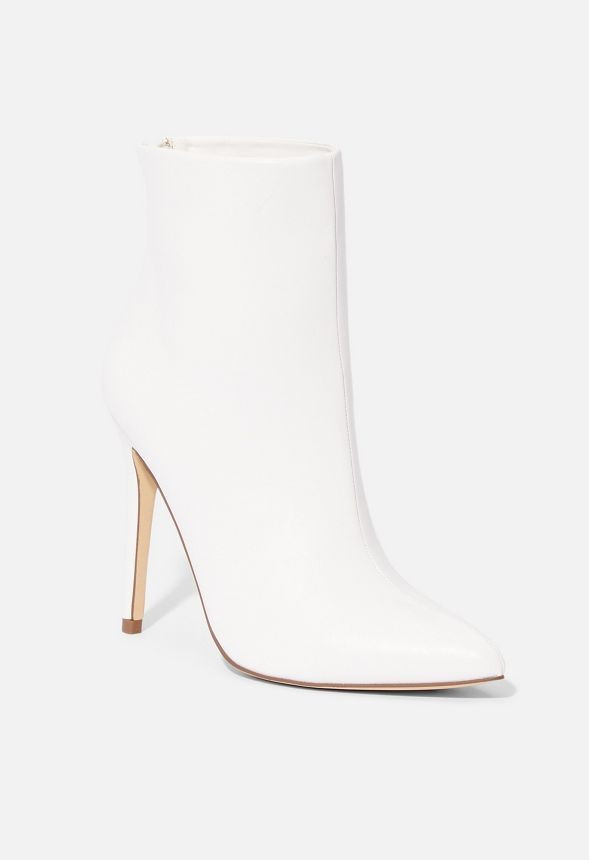 Annabella Pointed Toe Bootie | JustFab