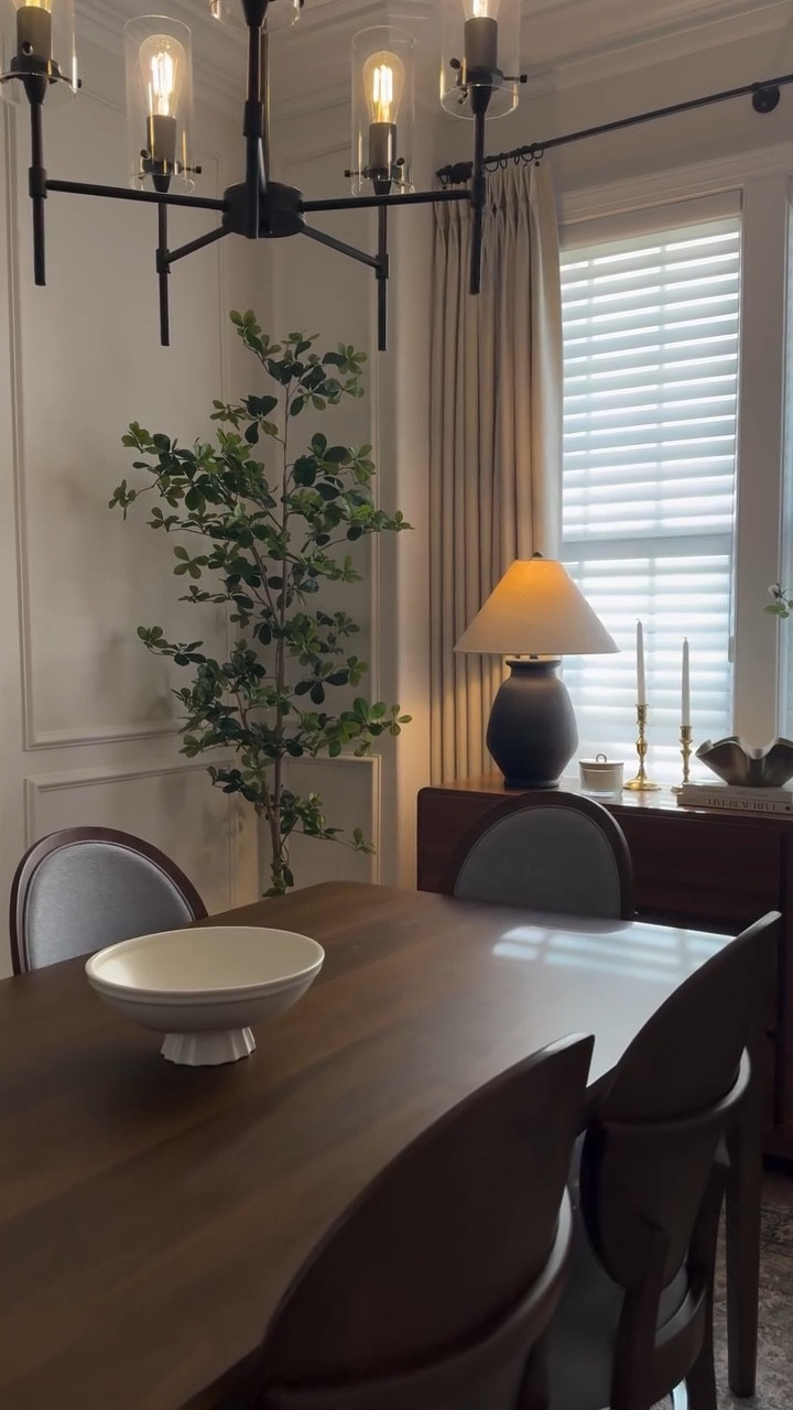 POV: The house is clean, it’s 5:01pm & tomorrow’s Friday.🍷

The most realistic tree and such a steal for this price! This is the seven for black olive. 🖤

#LTKSeasonal #LTKStyleTip #LTKHome