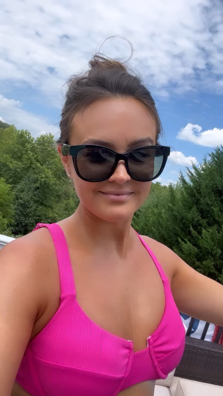 Stylish & practical- speaker shades! 🕶️