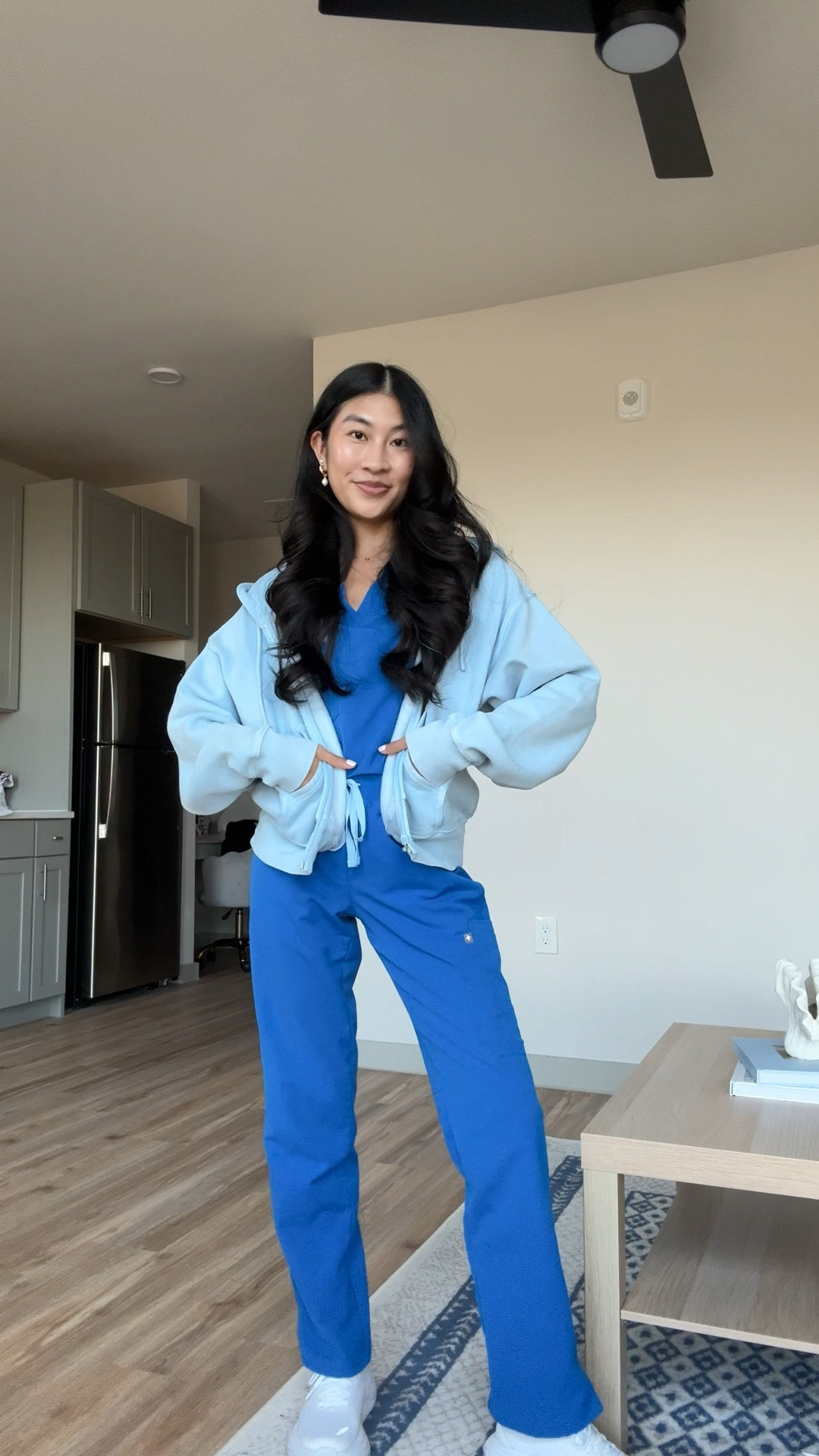 styling my favorite scrubs 🫶🏼👩🏻‍⚕️

scrubs, healthcare, medicine, medical student

#LTKWorkwear #LTKFindsUnder100 #LTKStyleTip