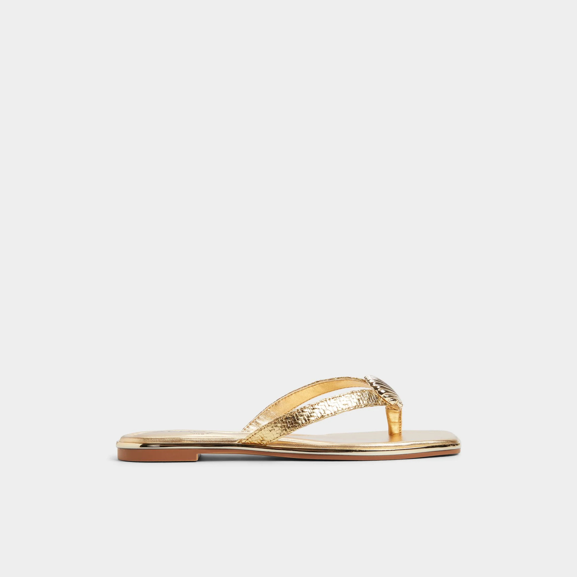 Conchiglia Gold Women's Flats | Aldo Shoes (US)