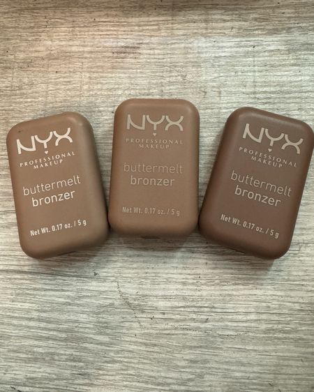 NYC Butter Melt Bronzers!!!
Shades are:
BMBO2 all buttad up
BMBO3 deserve butta
BMBO3 butta biscuit 

#LTKBeauty