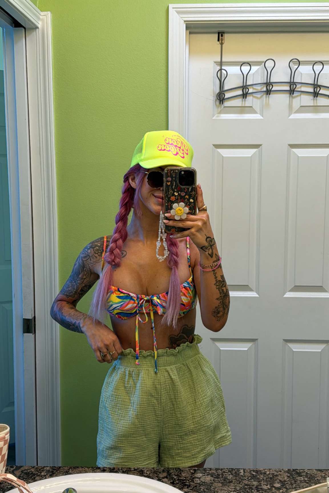 beach 💚 
Swimsuit; Tropical illusion
Shorts; thrifted no tag 