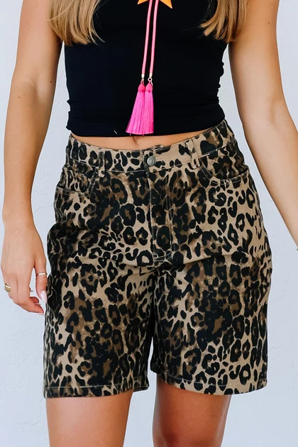 Leah Leopard Bermuda Mom Short | The Willow Tree
