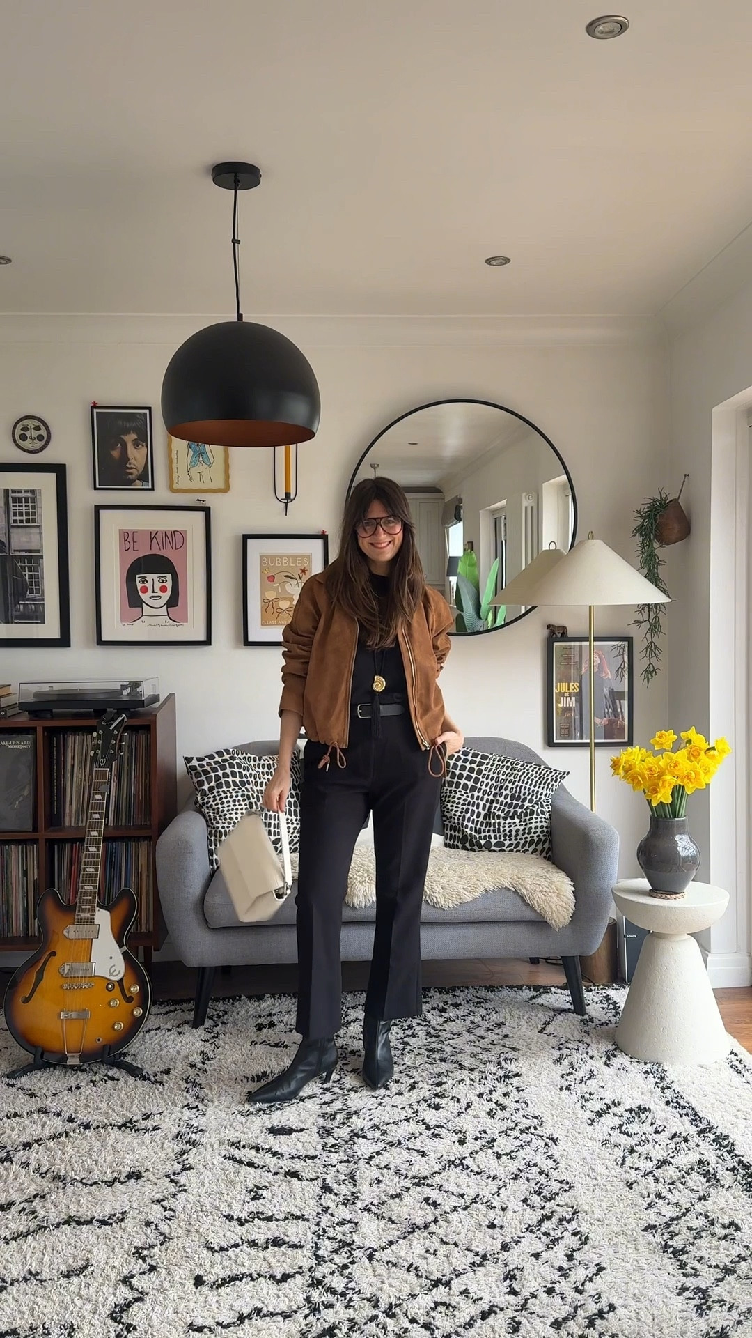 All black but with a touch of tan is just so elegant. 

#LTKuk #LTKdatenight #LTKworkwear