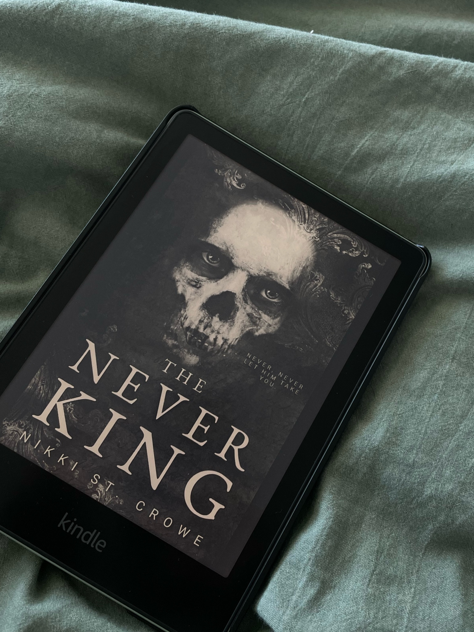 This series may be one of the best spicy book series I’ve ever read!! 📕🌶️

Book club | reading recommendations 

#LTKSeasonal #LTKsalealert #LTKSpringSale