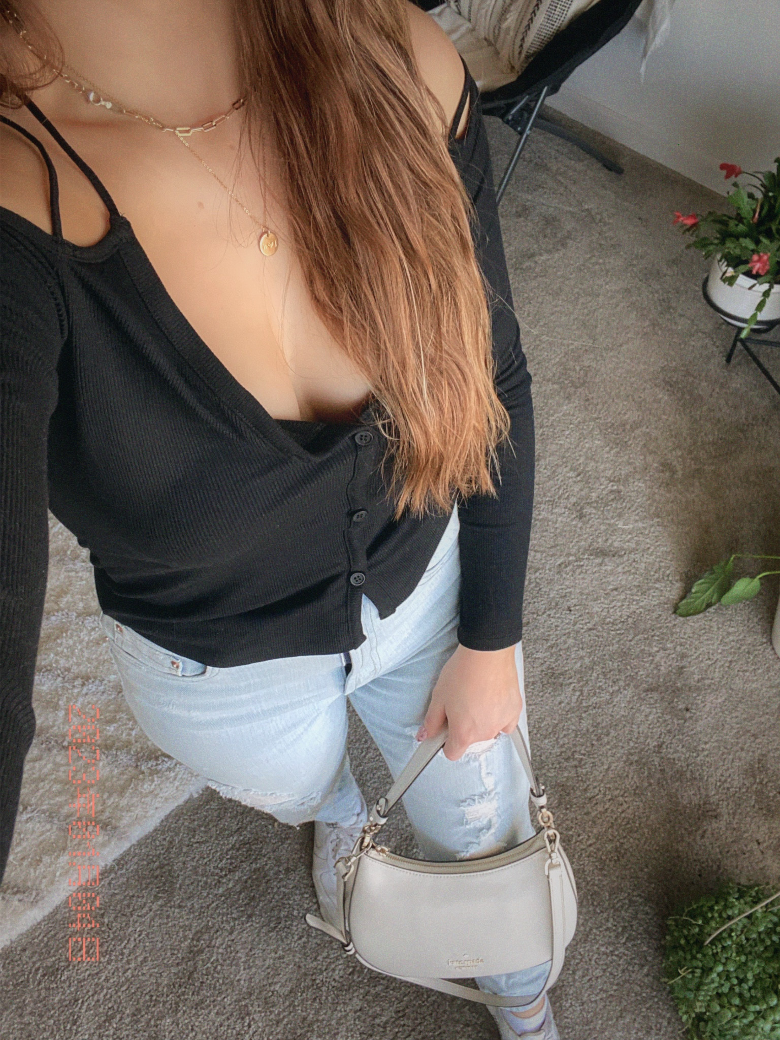 The perfect outfit for going out to brunch or running weekend errands! 🧡💕  Couldn’t find the exact jeans but the ones linked are basically identical!

#LTKunder100 #LTKsalealert #LTKtravel