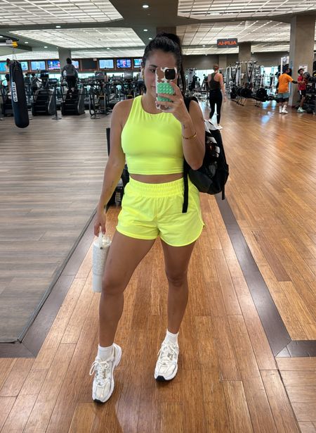 Summer workout outfit I loved 👌🏼 size medium top size small in shorts. Lots of colors available  

Amazon fashion, Amazon finds, athletic wear, petite style 

#LTKFitness #LTKFindsUnder50 #LTKStyleTip