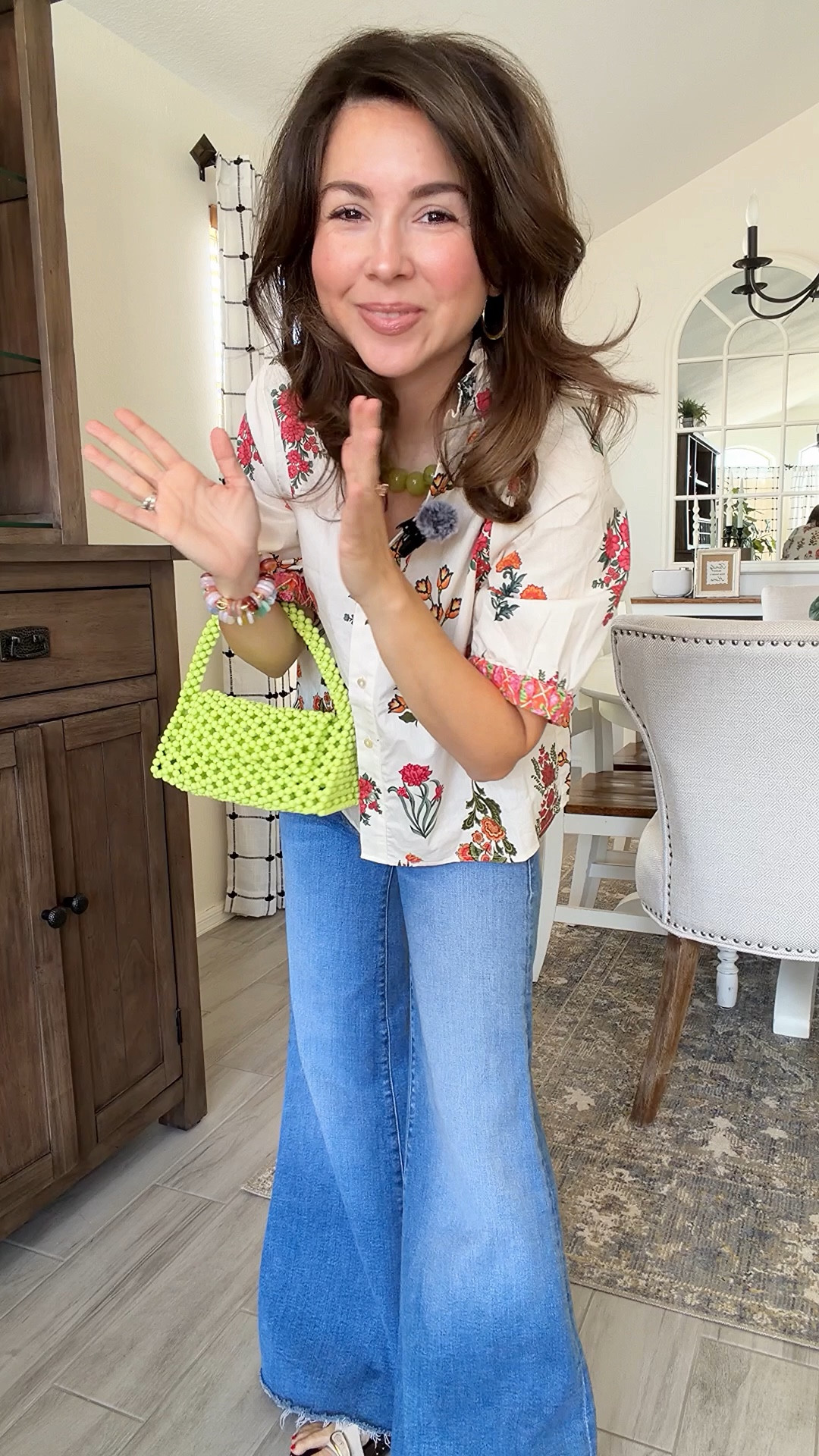 This is what I reach for when I want to feel cute but still like myself.

Flowy denim that actually works for petites (I’m 5’2) + a lightweight top that makes the whole outfit feel effortless. The pop of green just pulls it all together.

Easy, flattering, and on repeat.

petite friendly jeans, 5’2 style, wide leg jeans petite, mom outfit ideas, everyday outfits, casual chic style


#LTKootd #LTKPetite